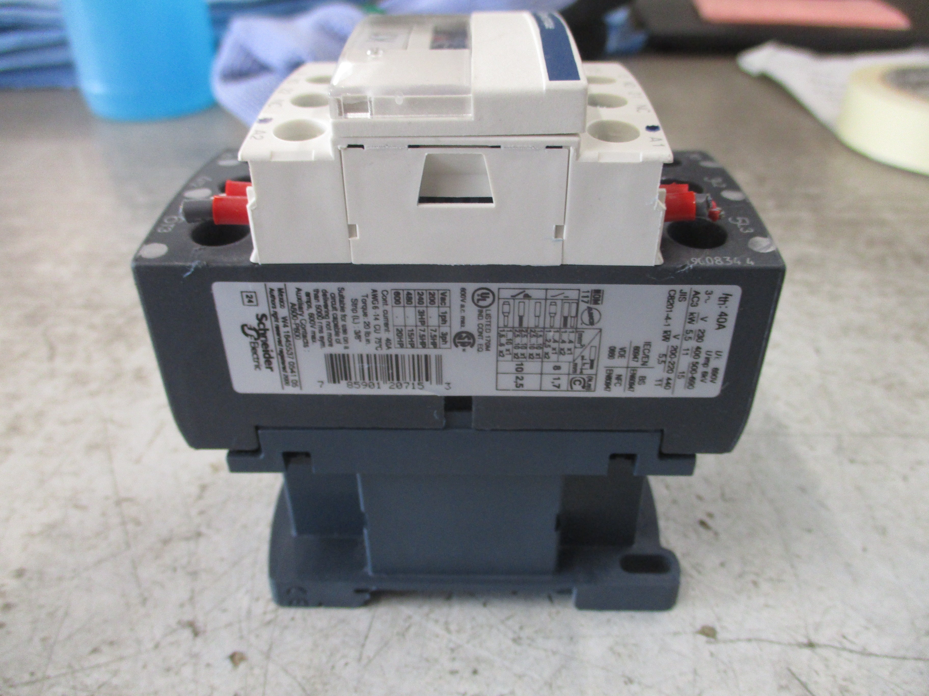 Telemecanique Contactor LC1D25 120V Coil 40A 600V Used