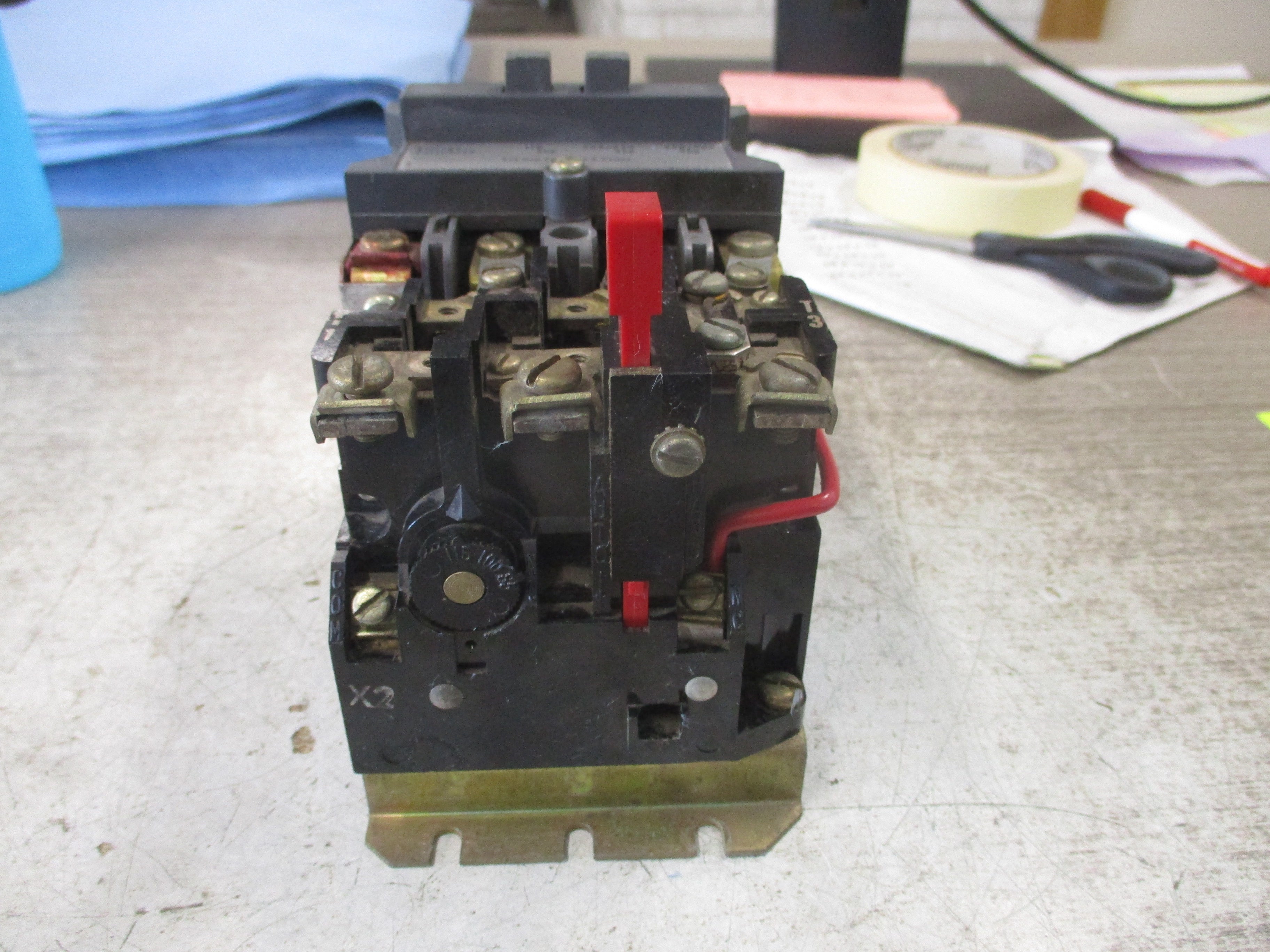 Westinghouse Size 0 Starter A200MOCAC Style #: 765A838G01 120V Coil Used