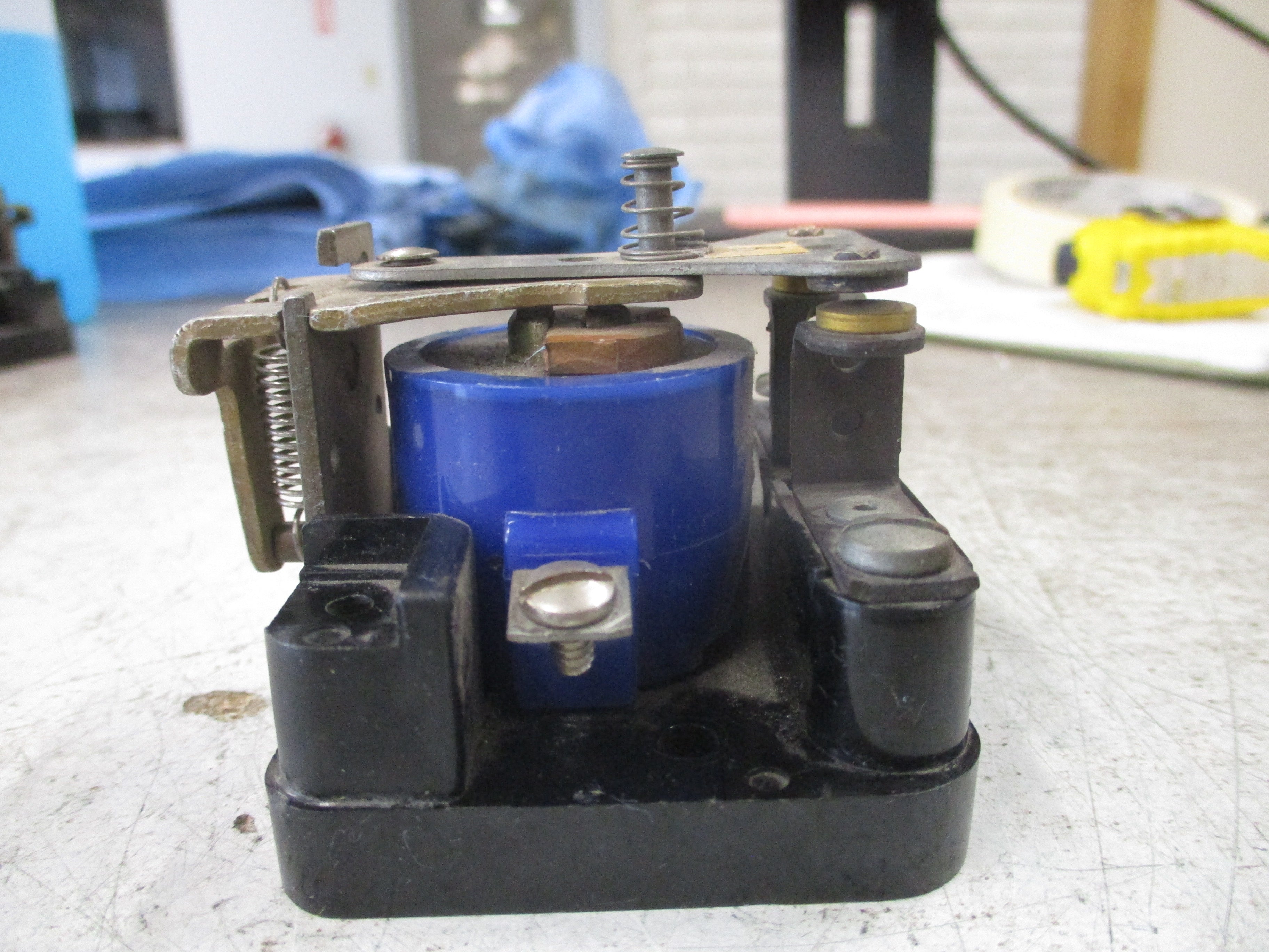 Deltrol Power Relay 900 SPST NO DM 240V Coil 25A 120/240V 1Ph Used