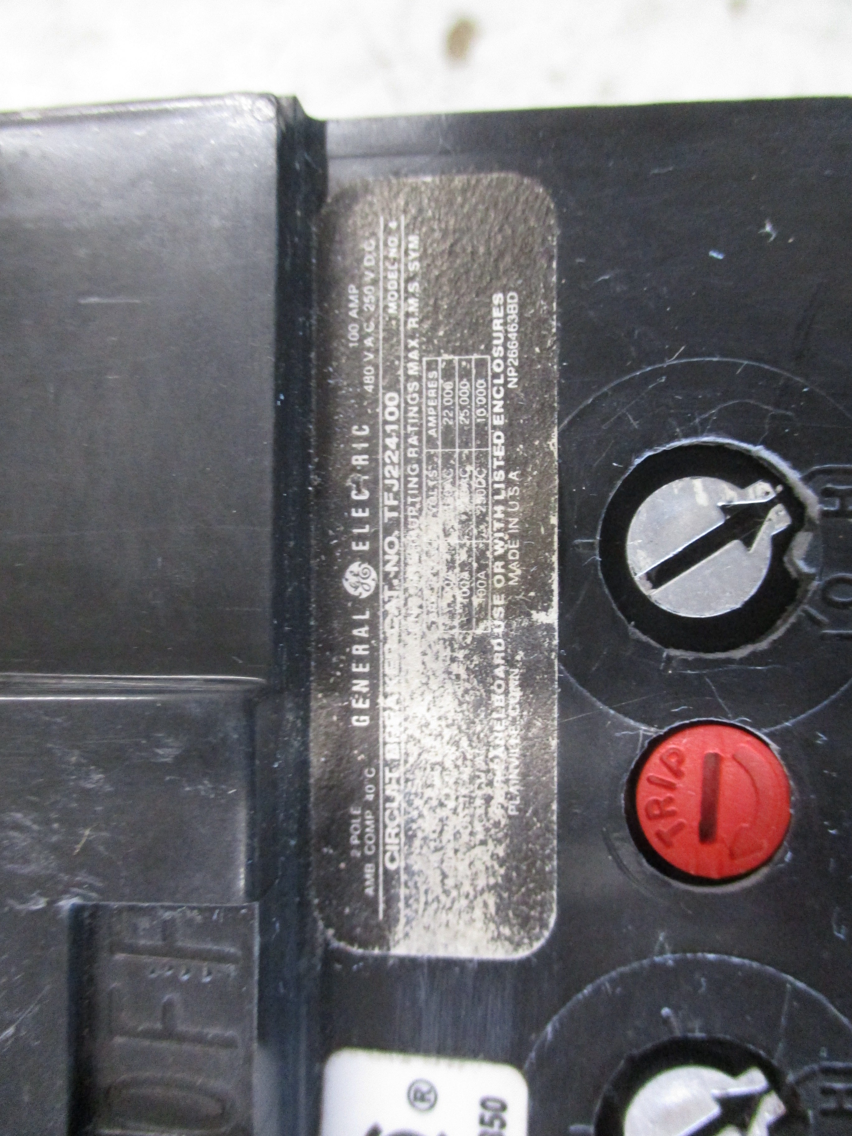 GE Circuit Breaker TFJ224100 100A 480V 2P (3) Mounting Screws Used