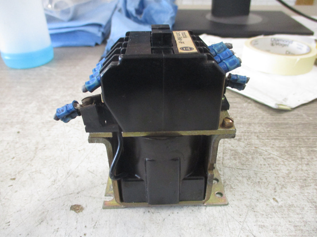 Westinghouse Control Relay NBFD22S Style #: 5072A49G04 125/130VDC Coil 10A 300V