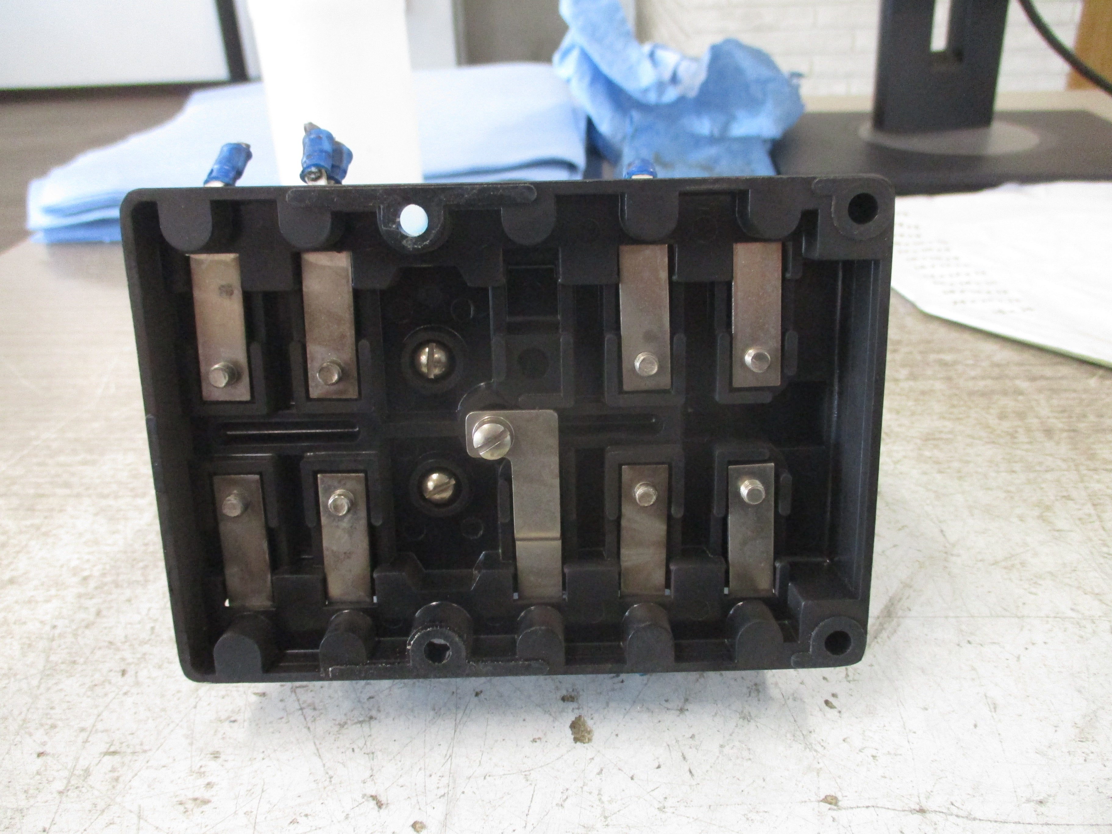 Westinghouse Type SG Auxiliary Relay 293B254A20 125VDC Used