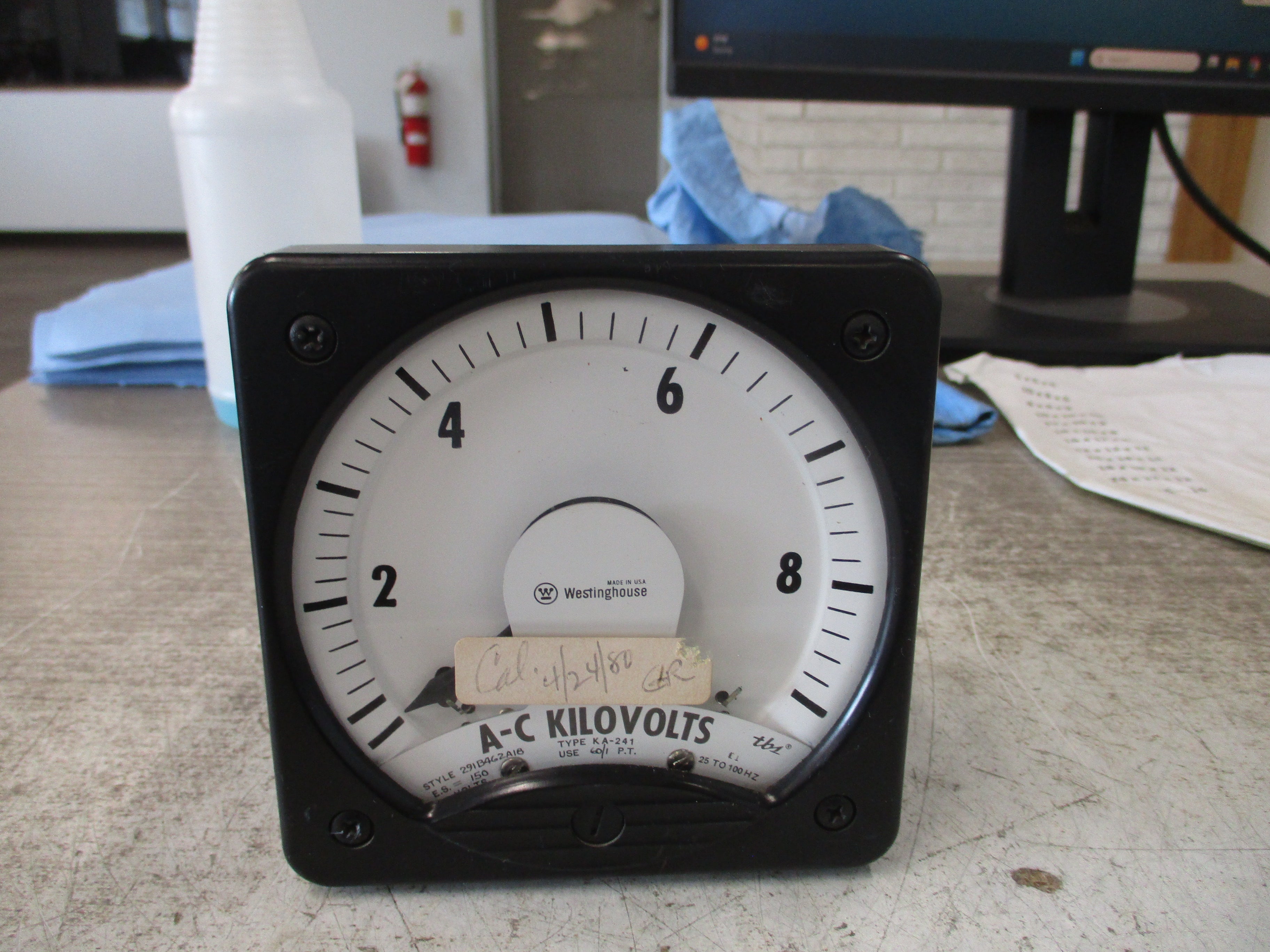 Westinghouse Type KA-241 Voltmeter 291B462A18 Range: 0-9KV Used