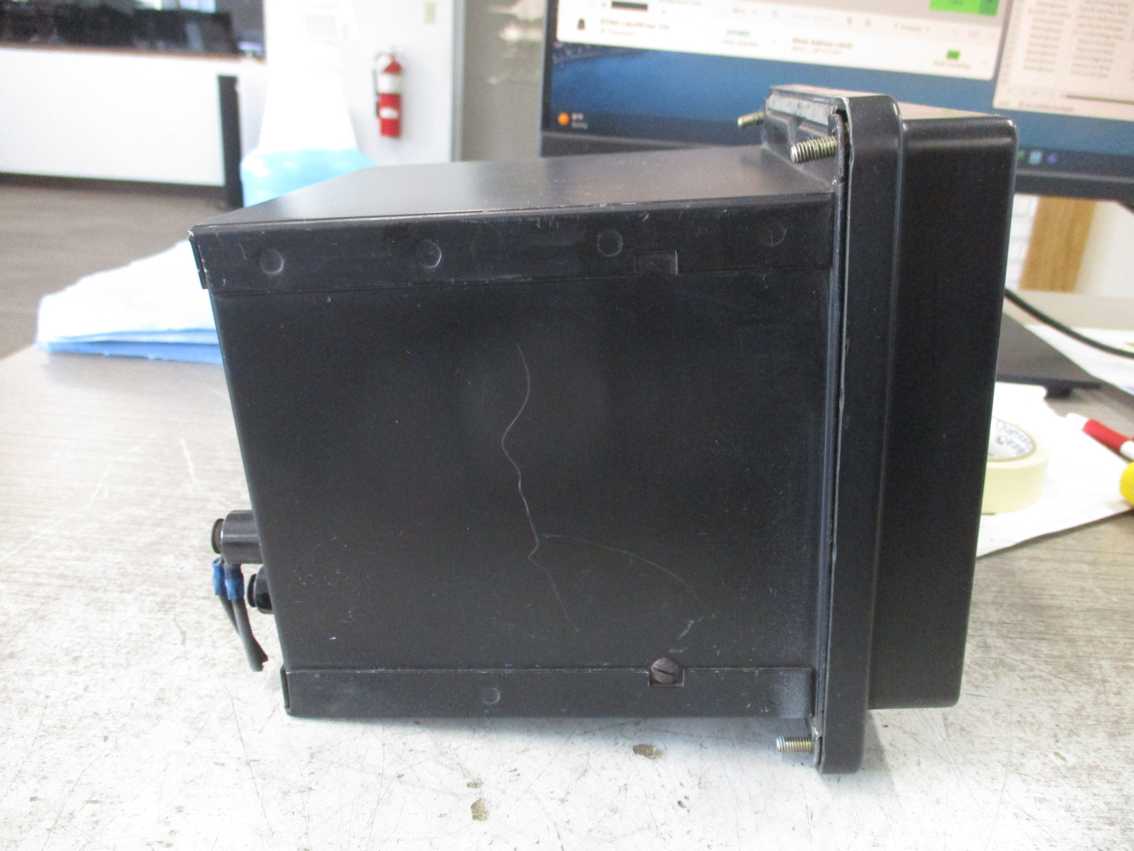 Westinghouse Overcurrent Relay ITH *Missing (1) Cover Screw* Used