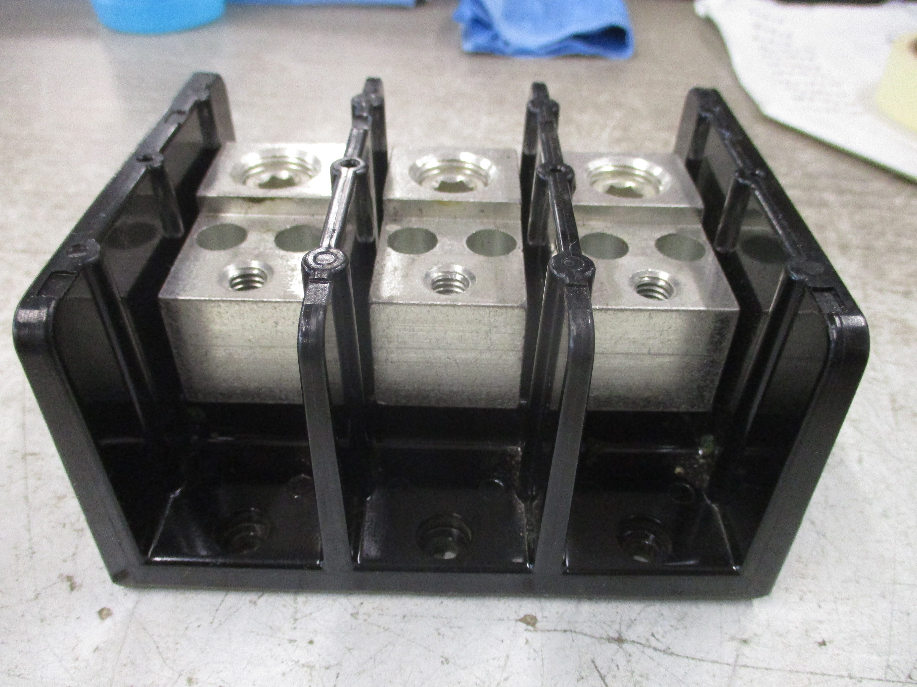 Marathon Power Distribution Block 1433608 175A 600A 3P Line: 350kcmil-6