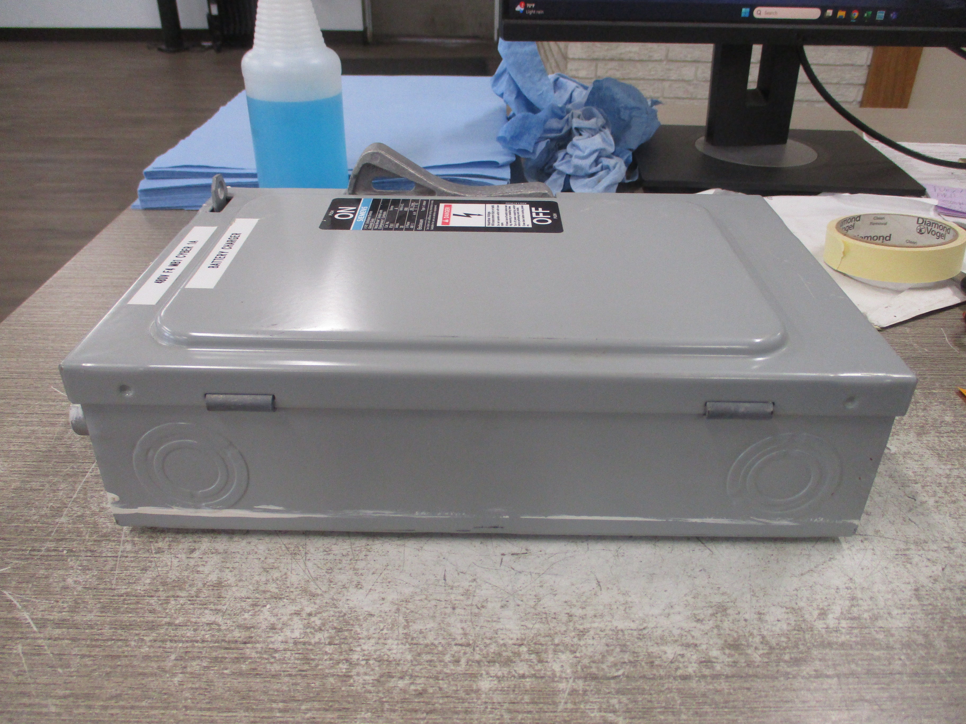 Siemens Fusible Safety Switch/Disconnect F351 30A 600V 3P Used