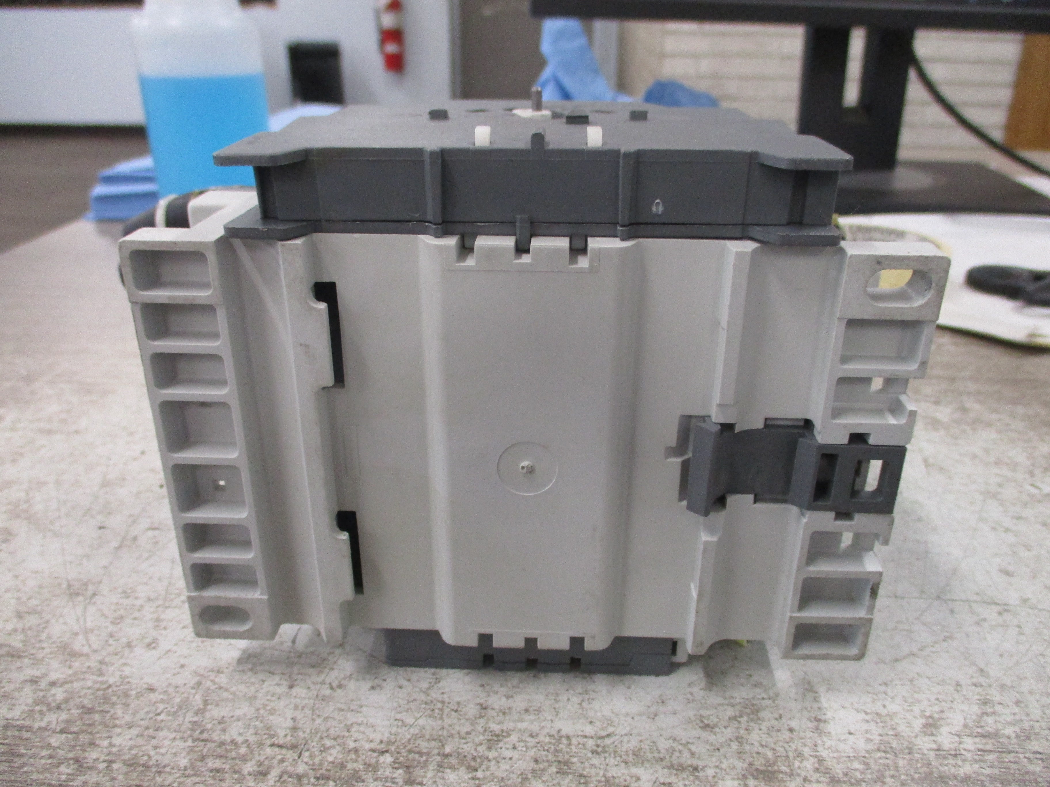 ABB Contactor A110-30 110-120V Coil 140A 600V (1) Aux Contact