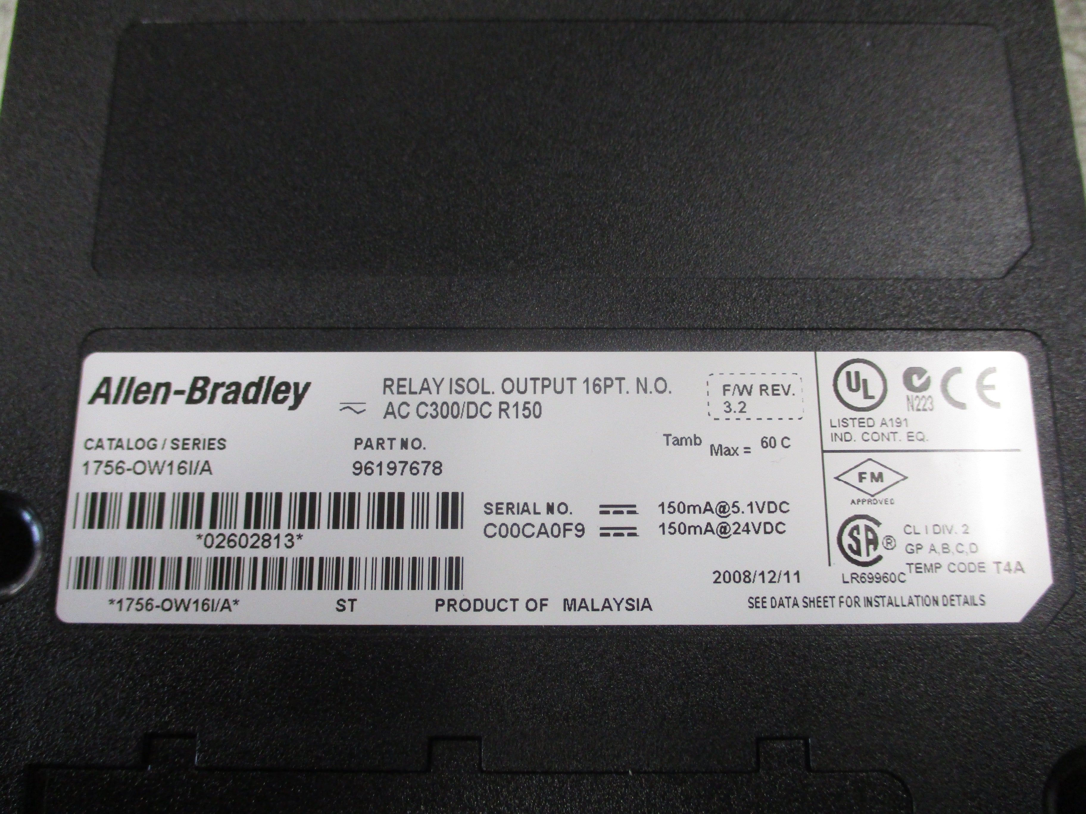 Allen-Bradley ControlLogix Relay Isolated Output Module 1756-OW16I Ser. A Used
