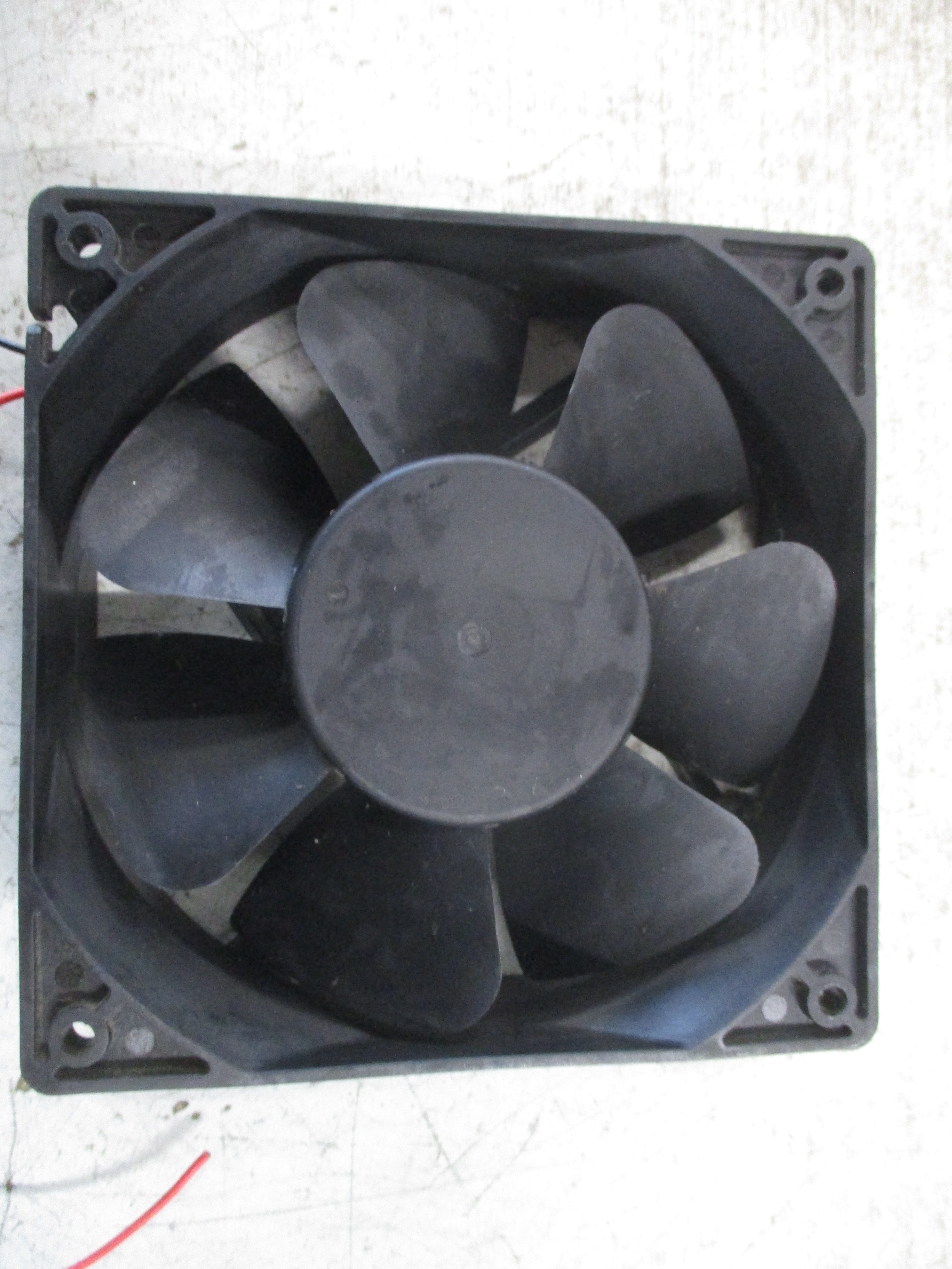 Jamicon Axial Fan JF1238B2MR-R 24VDC 0.23A Used