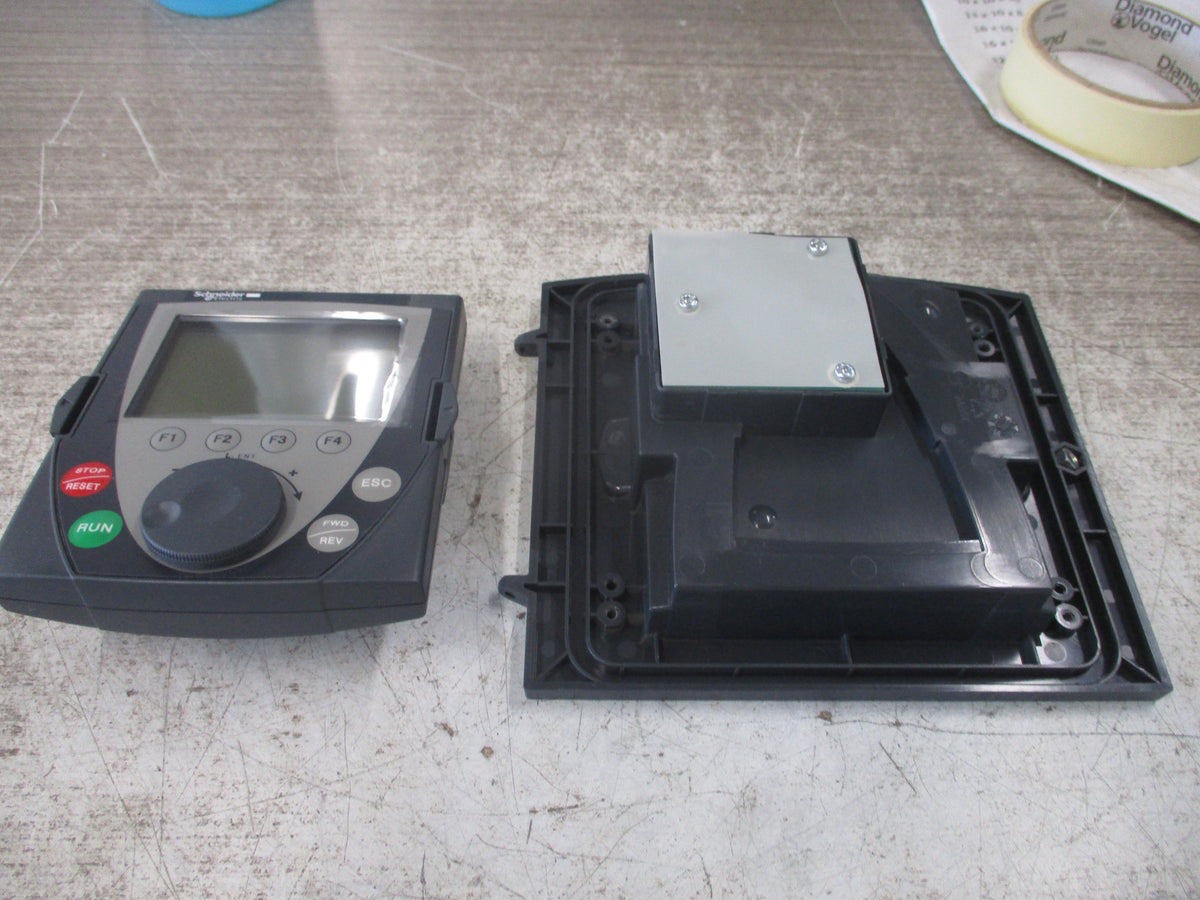 Schneider Electric Keypad VW3A1102 CPU: V1.2IE11 Flash: V1.1IE26