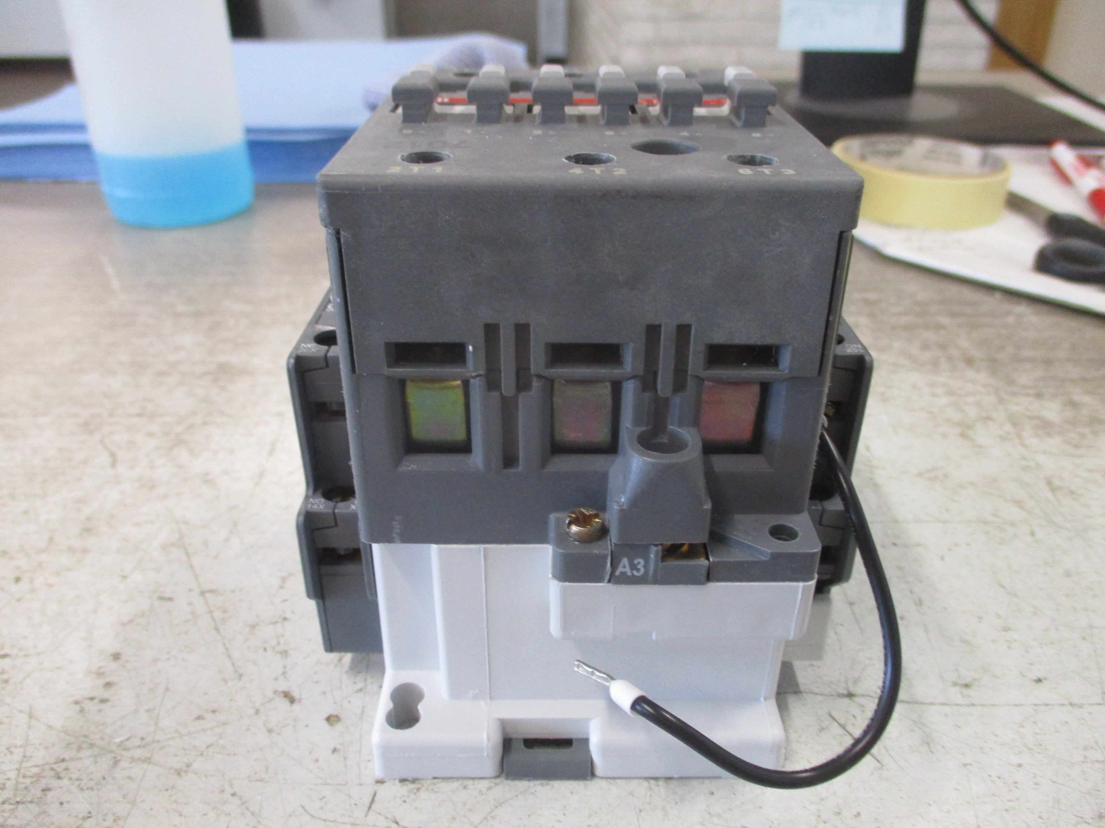 ABB Contactor AE75-30 24VDC Coil 75A (2) Aux Contacts Used