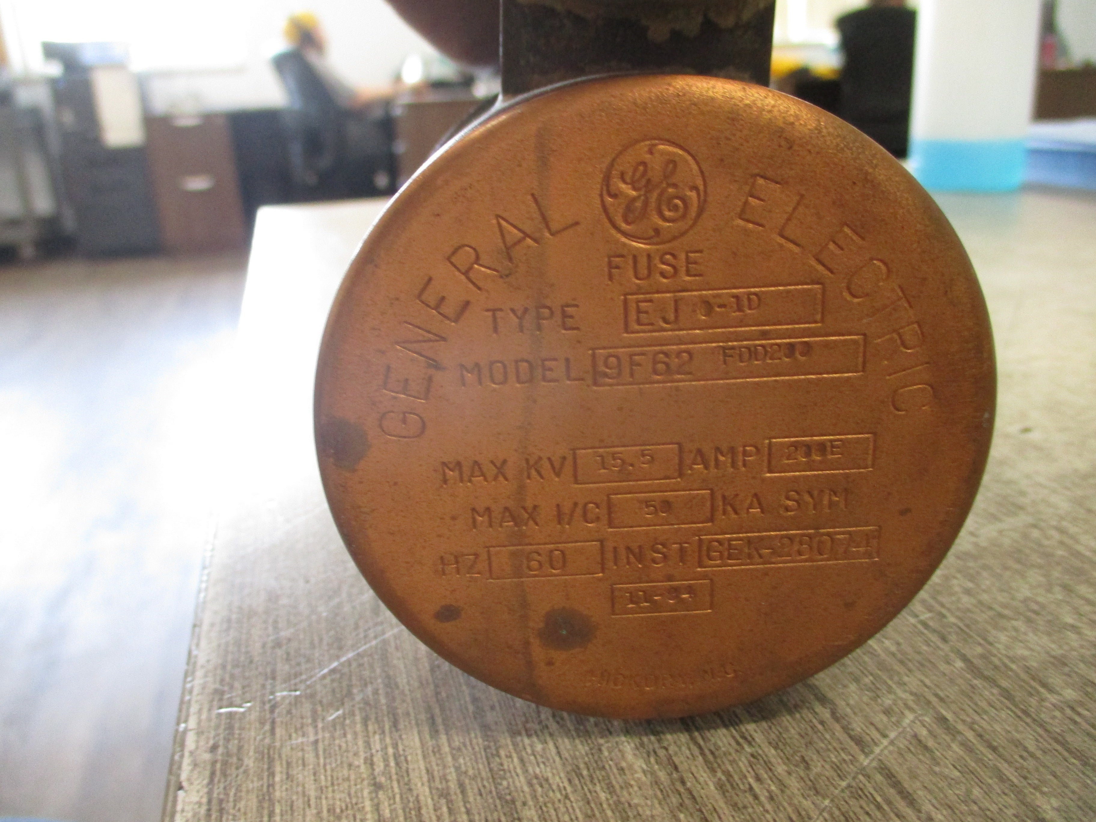 GE Type EJO-1D Fuse 9F62FDD200 200E 15.5KV 60Hz Used