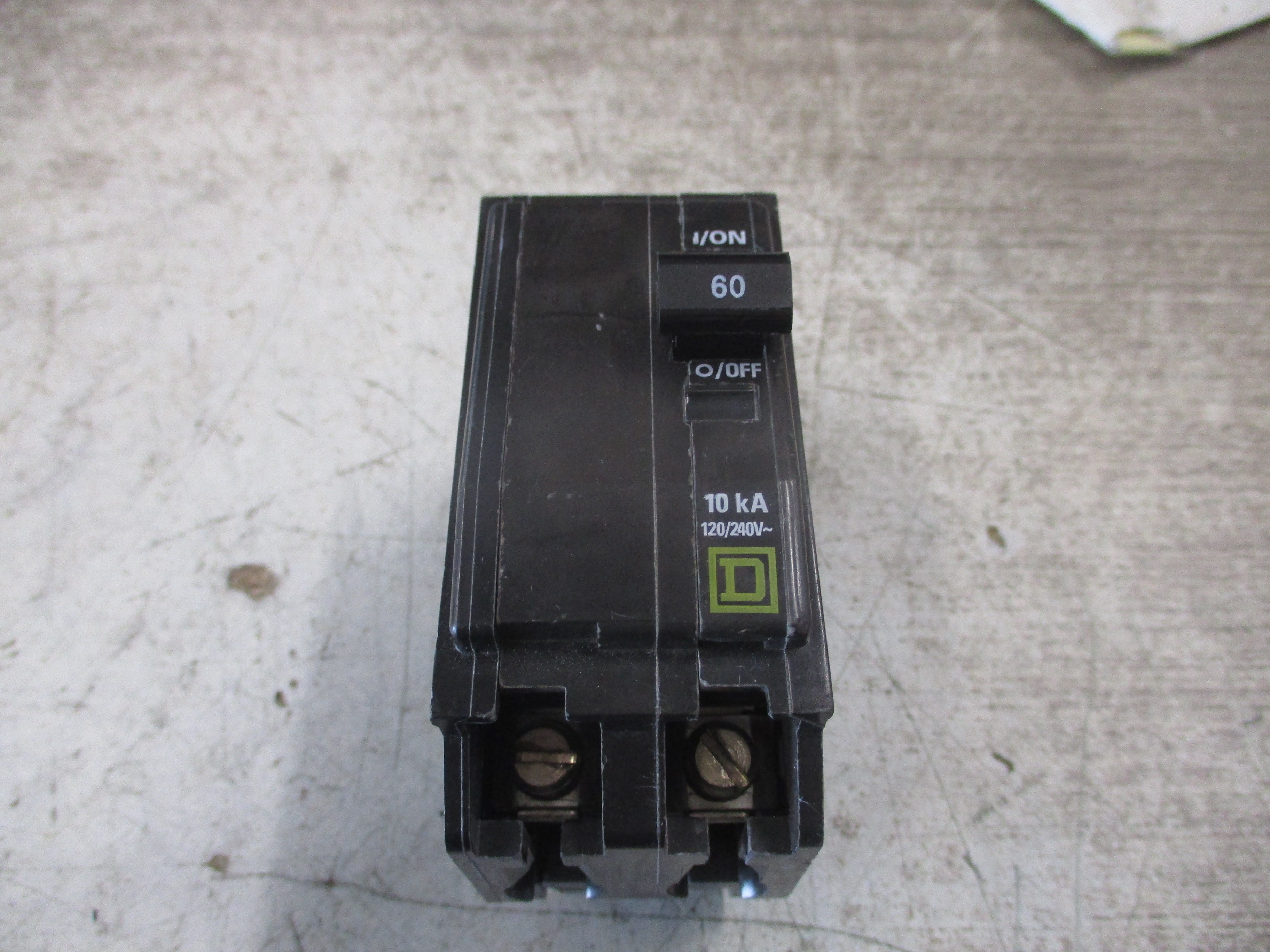 Square D Bolt-On Circuit Breaker QOB260 60A 120/240V 2P *(1) Screw* Used