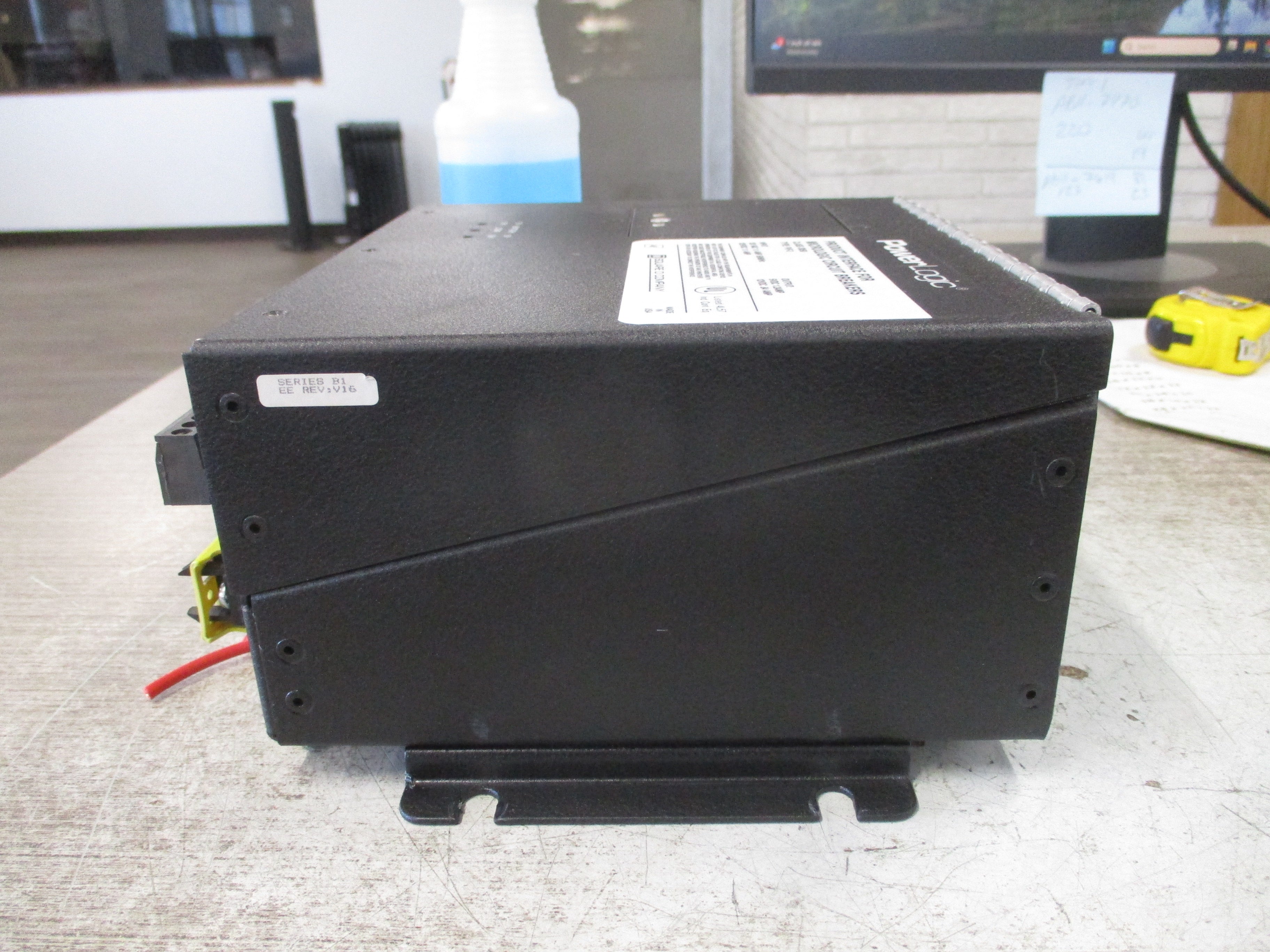 Square D PowerLogic Product Interface 3050 PIF-3 Ser. B1 Rev. V16