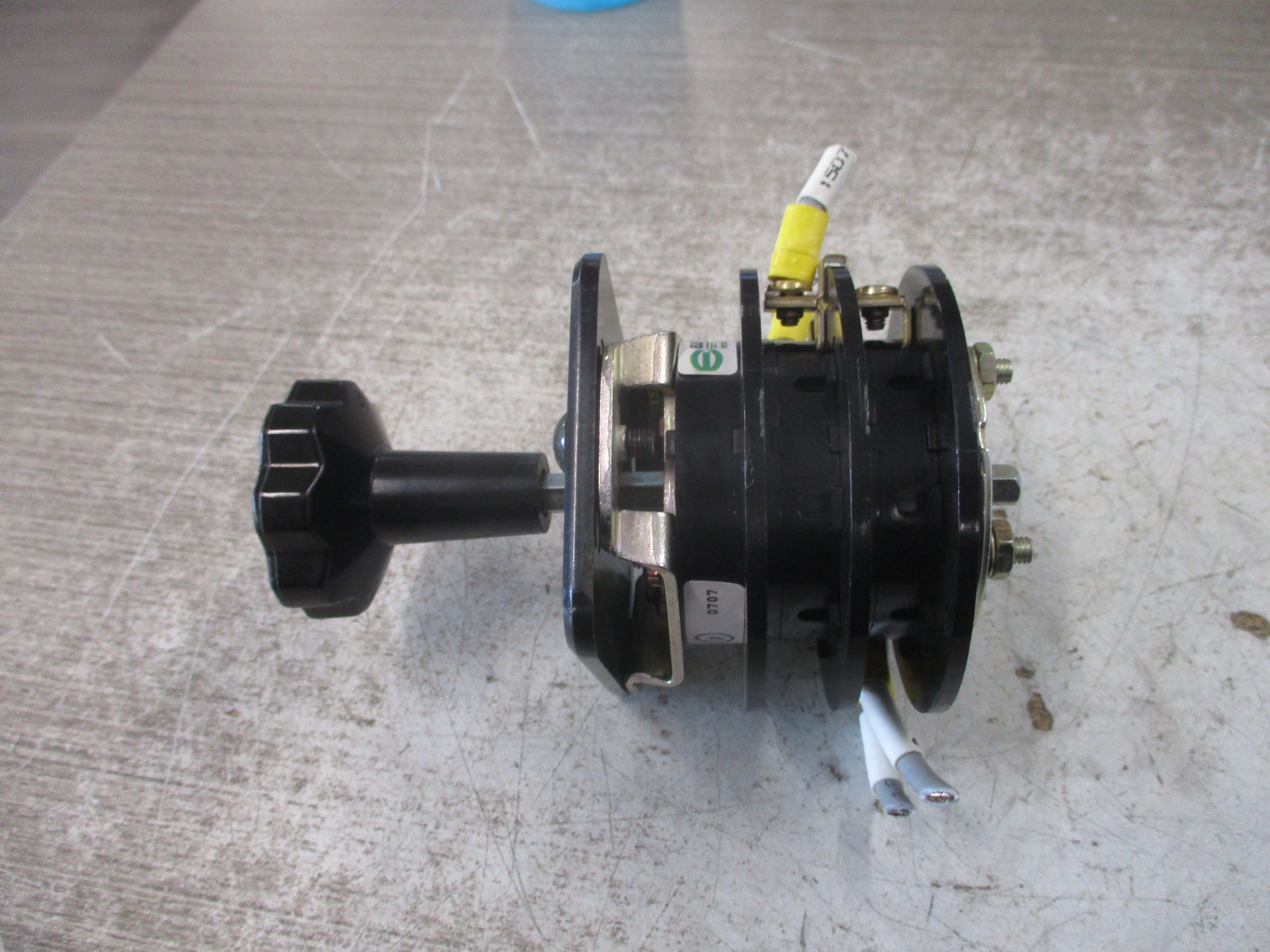 Electroswitch Series 24 Ammeter Rotary Switch 2410C 20A 600V Used