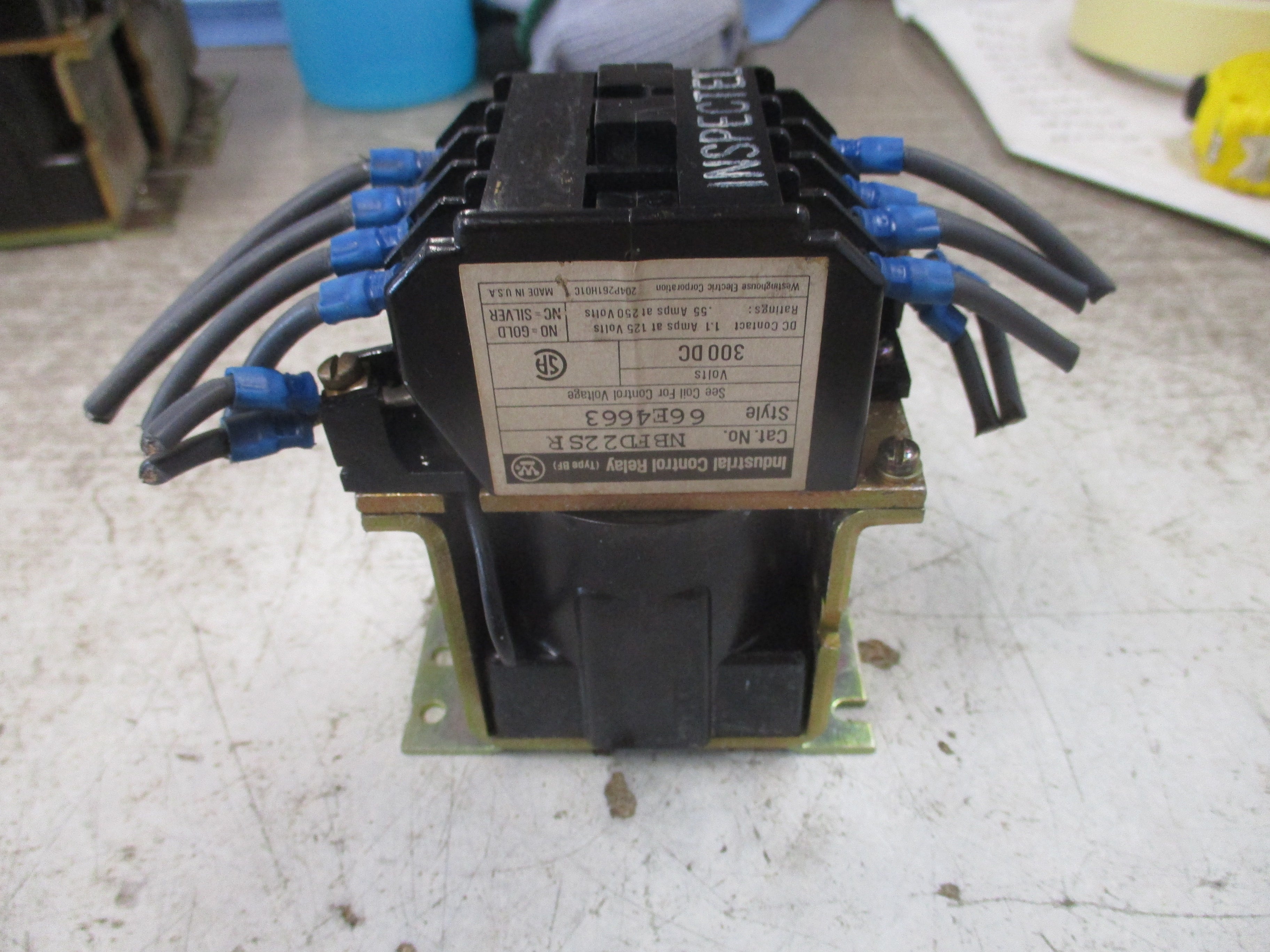 Westinghouse Control Relay NBFD22SR Style#: 66E4663 125/130VDC Coil 300V Used
