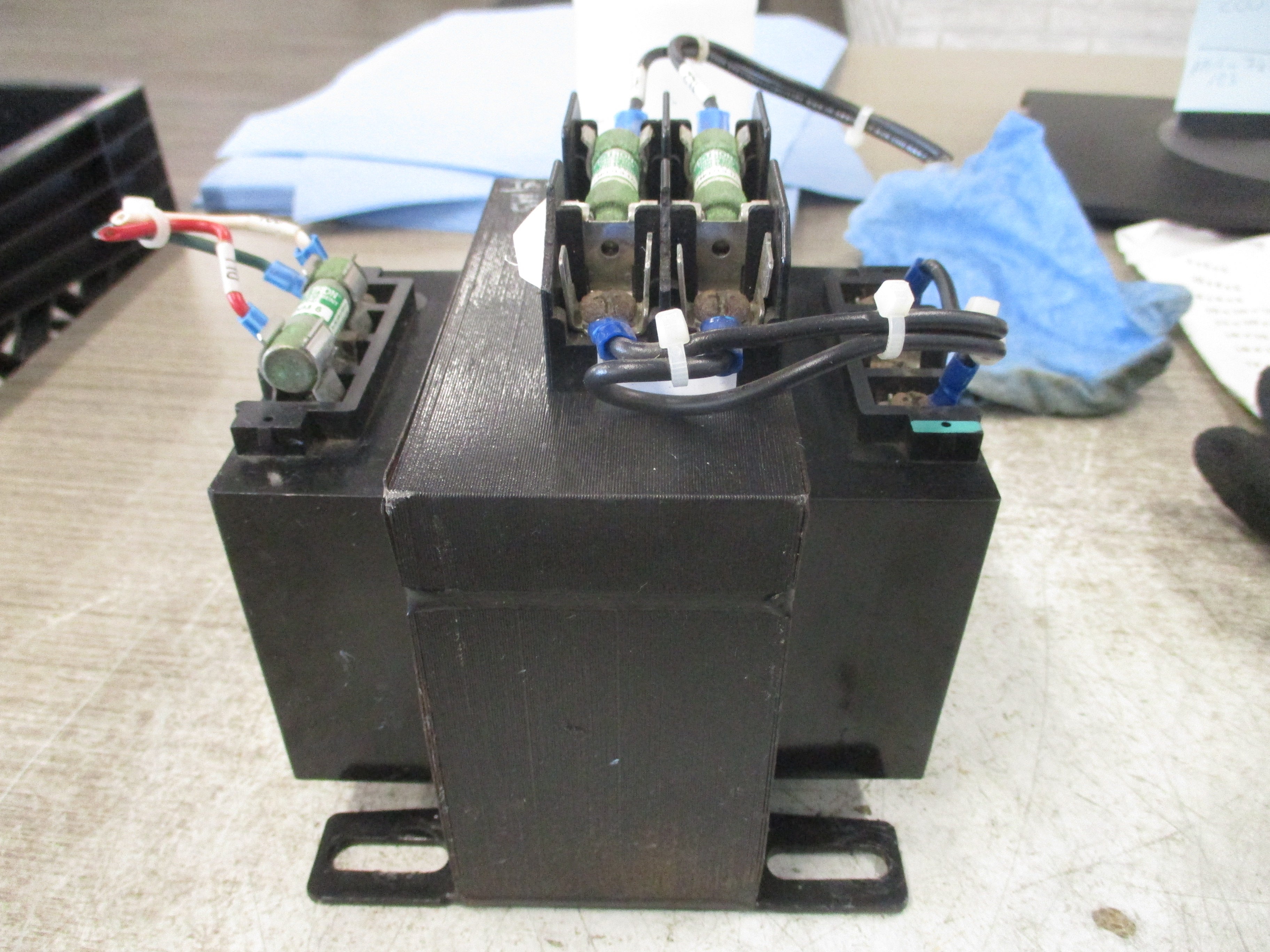 Cutler-Hammer Control Transformer C0500E2AFB 500VA Pri: 240/480V Sec: 120V