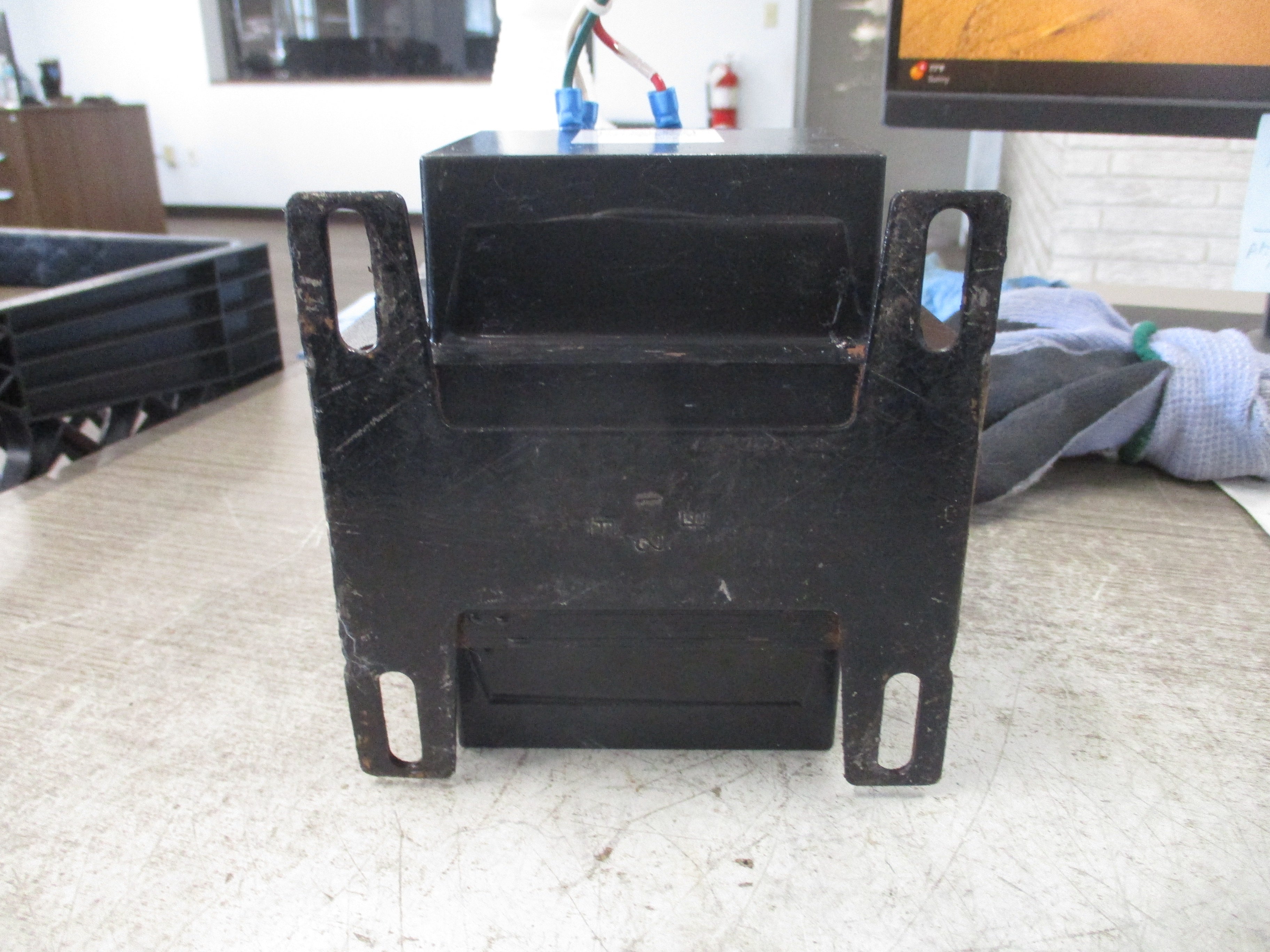 Cutler-Hammer Control Transformer C0500E2AFB 500VA Pri: 240/480V Sec: 120V