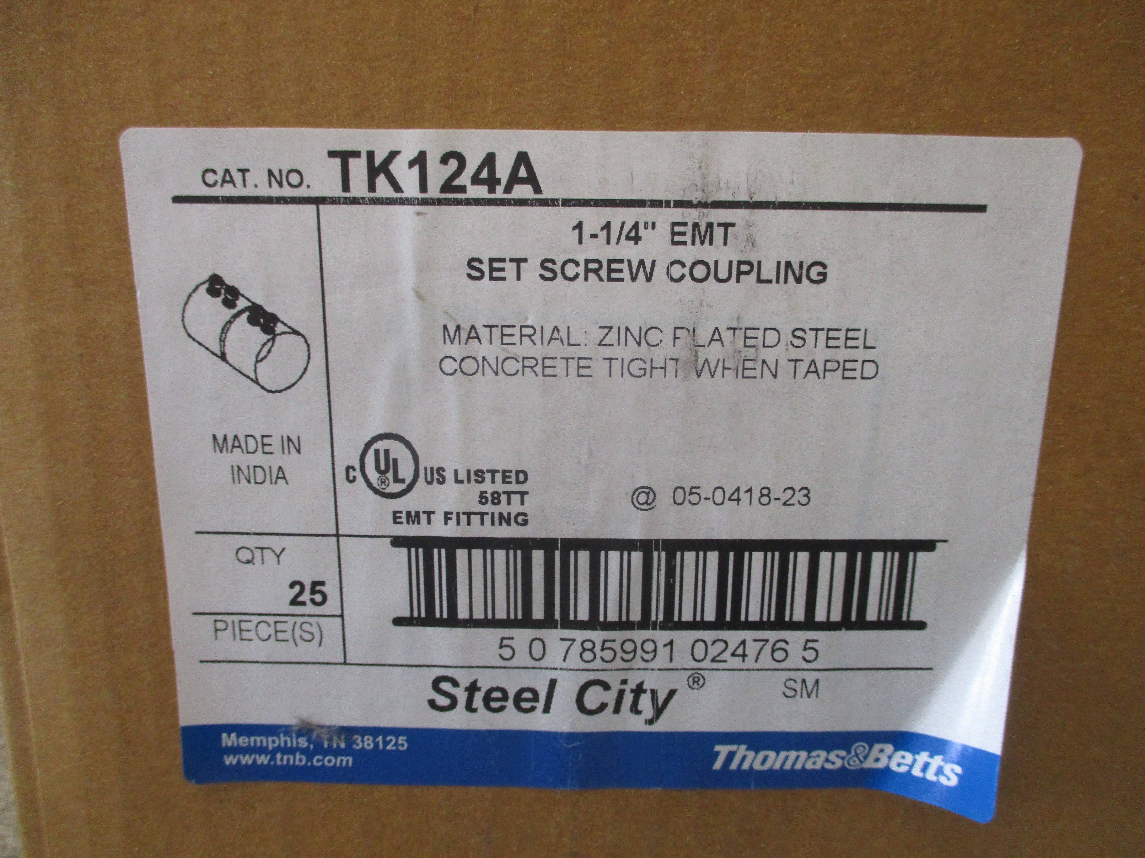 Thomas & Betts Set Screw Coupling TK124A 1 1/4" EMT *Box of 25* New Surplus