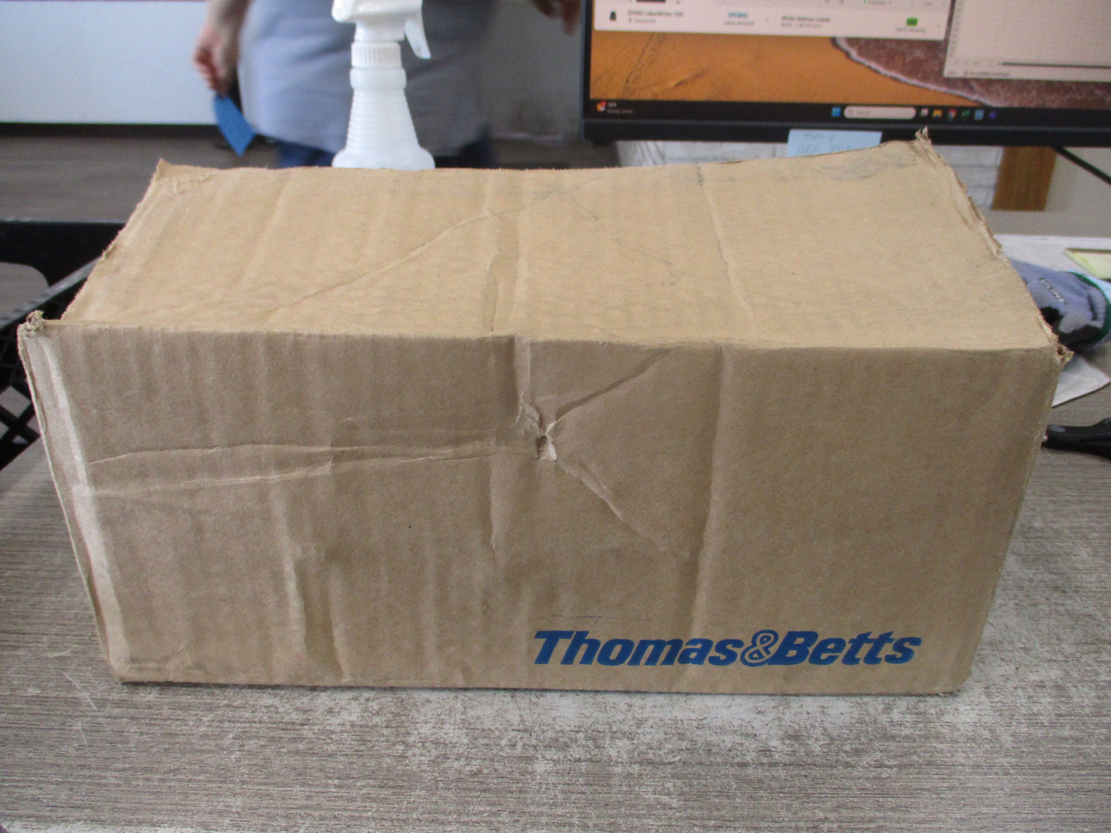 Thomas & Betts Liquidtight Flexible Conduit Connector 5239 3" *Box of 3*