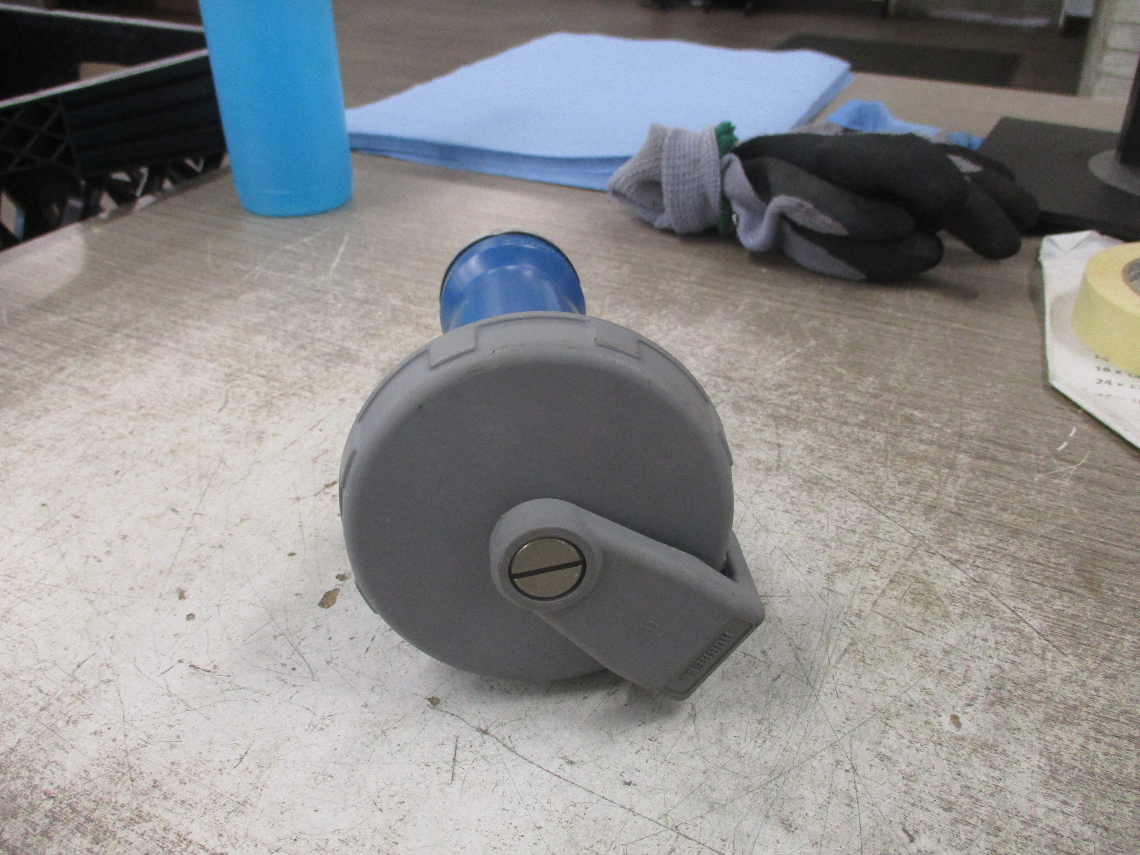 Hubbell Connector 430C9W 30A 4P 250VAC Used