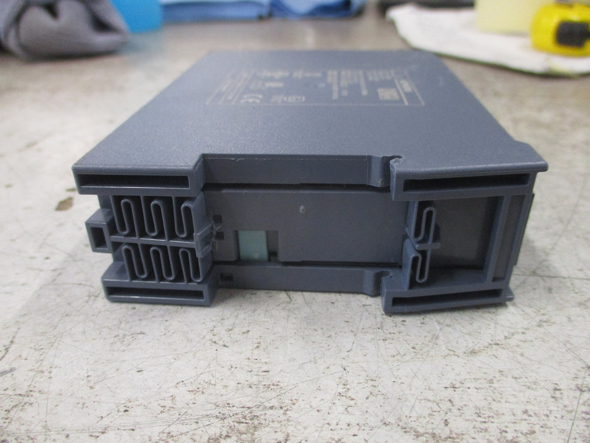 Siemens SITOP PSU100C Power Supply 6EP1331-5BA10 Input: AC 100-230V 0.63-0.31A