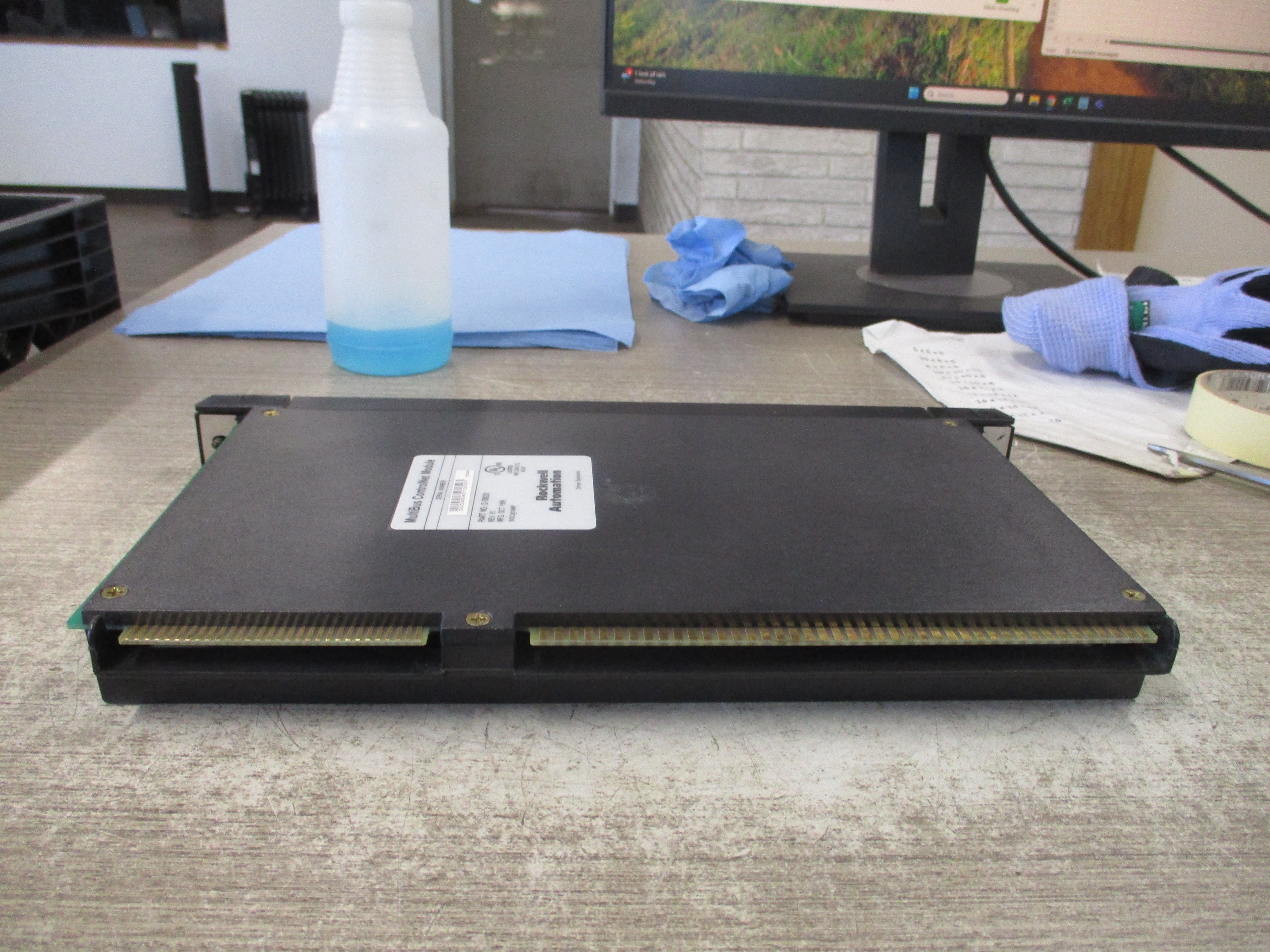 Rockwell Automation MultiBus ControlNet Module 0-58820 Rev. 01 Used