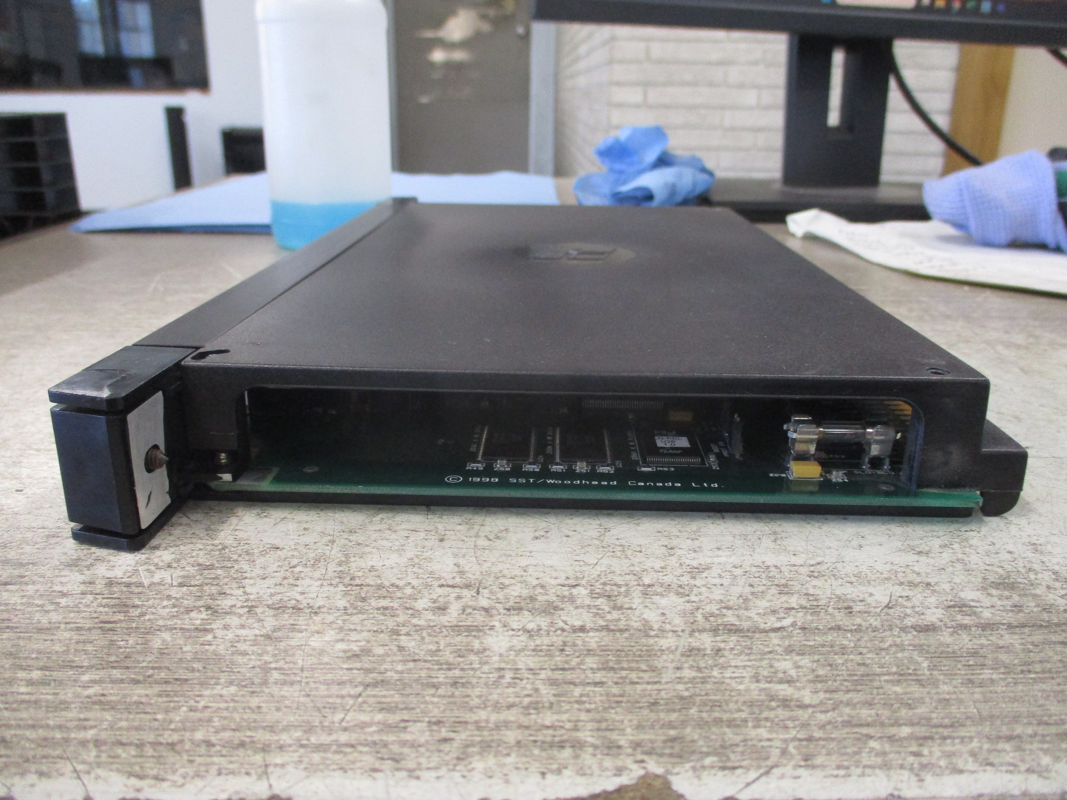 Rockwell Automation MultiBus ControlNet Module 0-58820 Rev. 01 Used