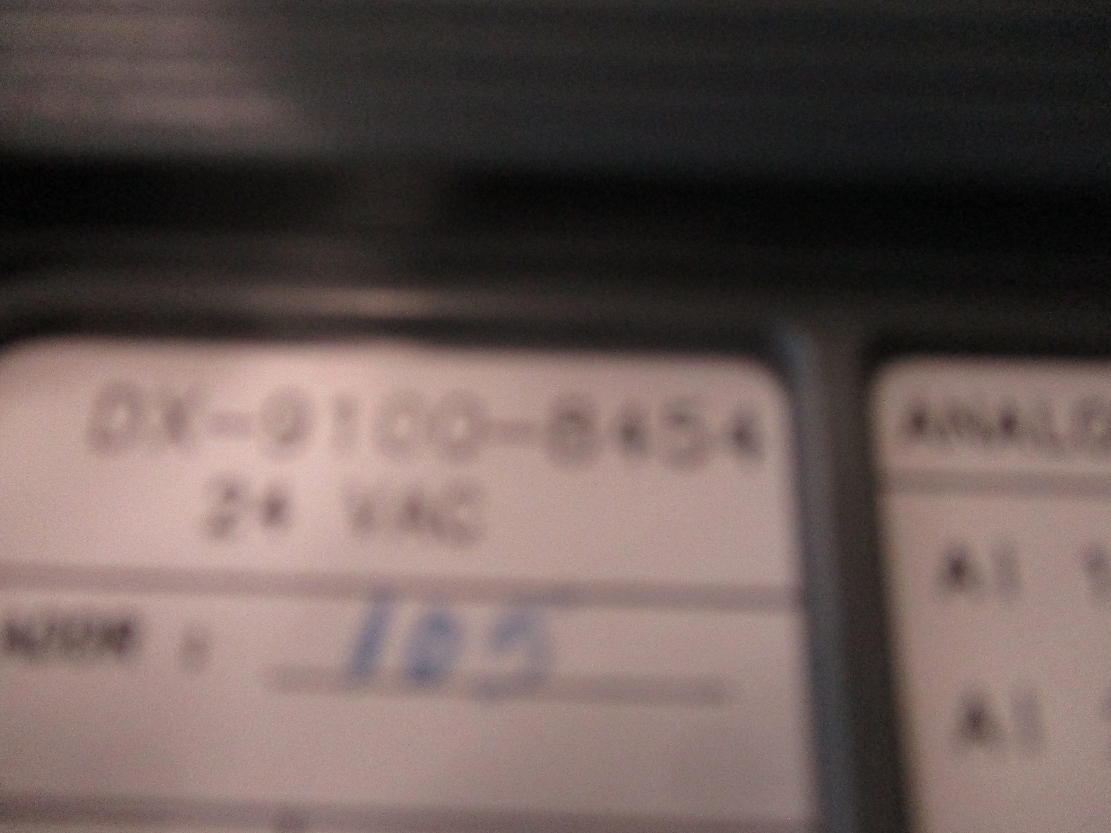 Johnson Controls / Metasys Controller DX-9100-8454 24VAC *Cracked Case*