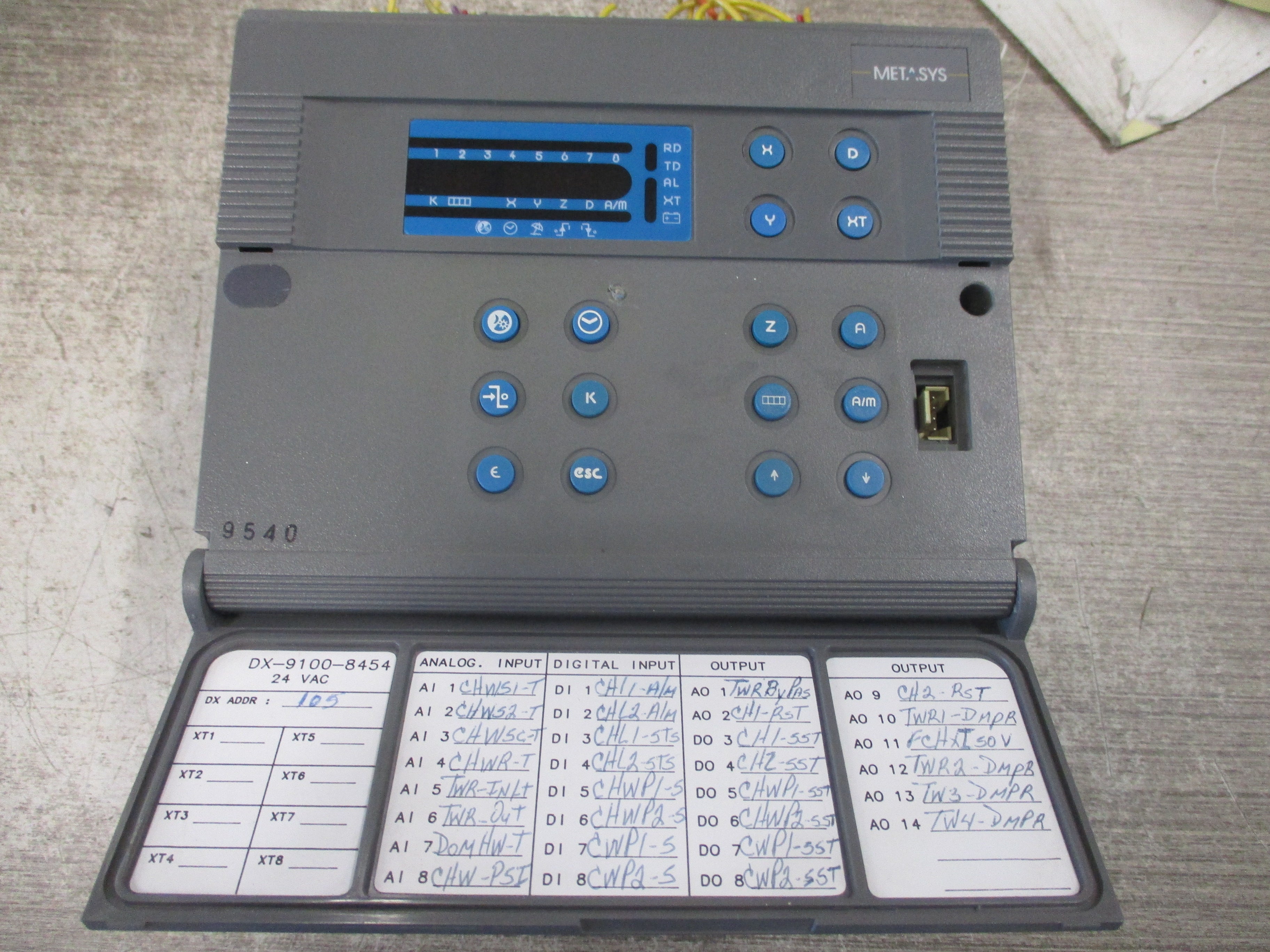 Johnson Controls / Metasys Controller DX-9100-8454 24VAC *Cracked Case*