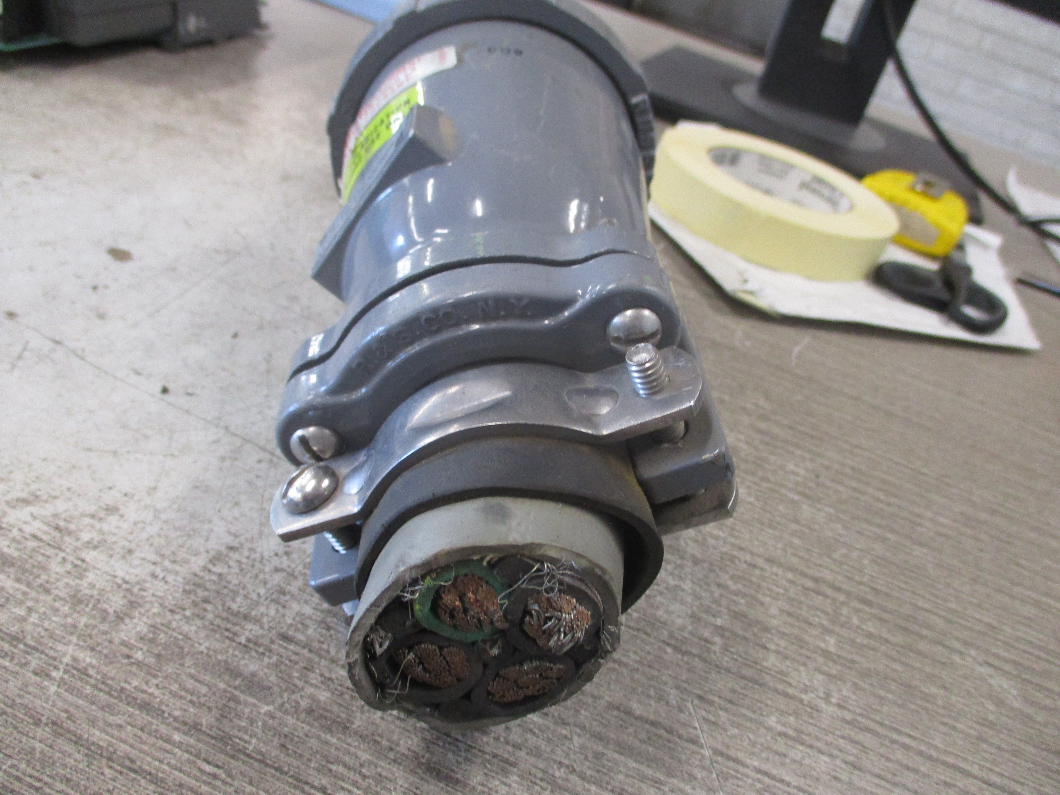 RussellStoll Connector JPS1534LKR/CONN 150A 600V 3P 4W 400Hz Used