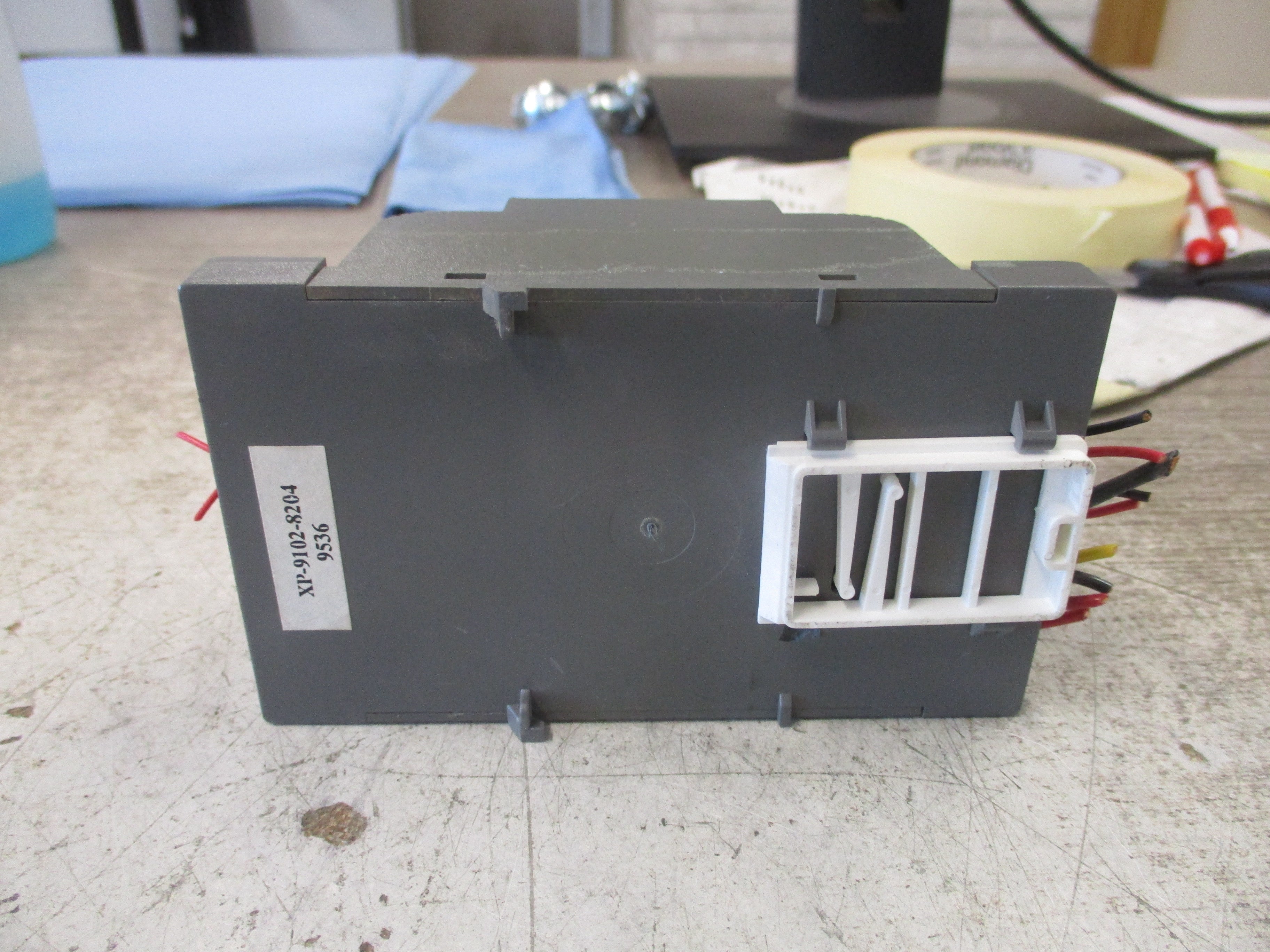 Johnson Controls Metasys Expansion Module XP-9102-8204 *No Terminal Covers* Used