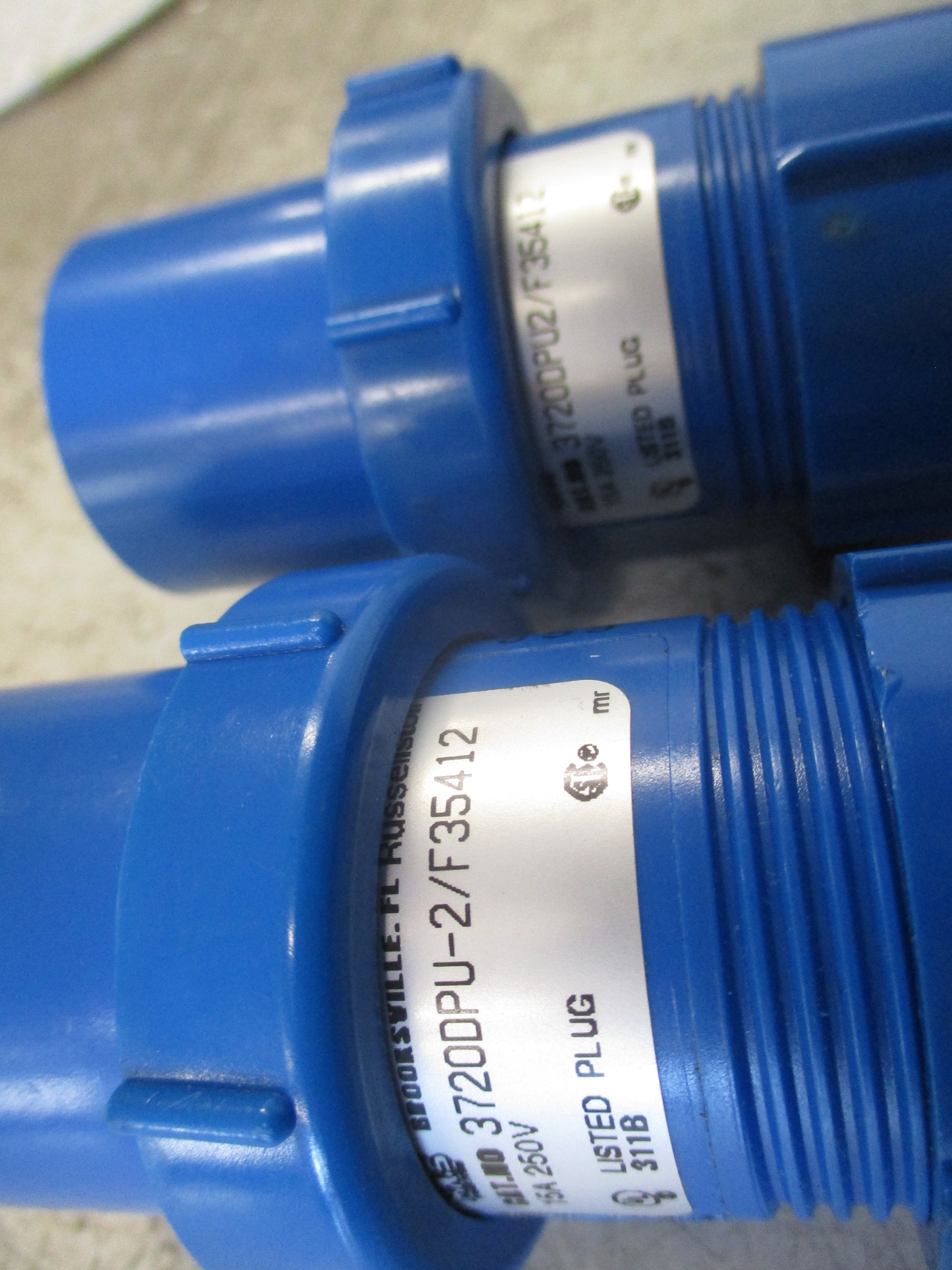 Russellstoll Plug 3720DPU-2/F35412 15A 250V *Lot of 2* Used