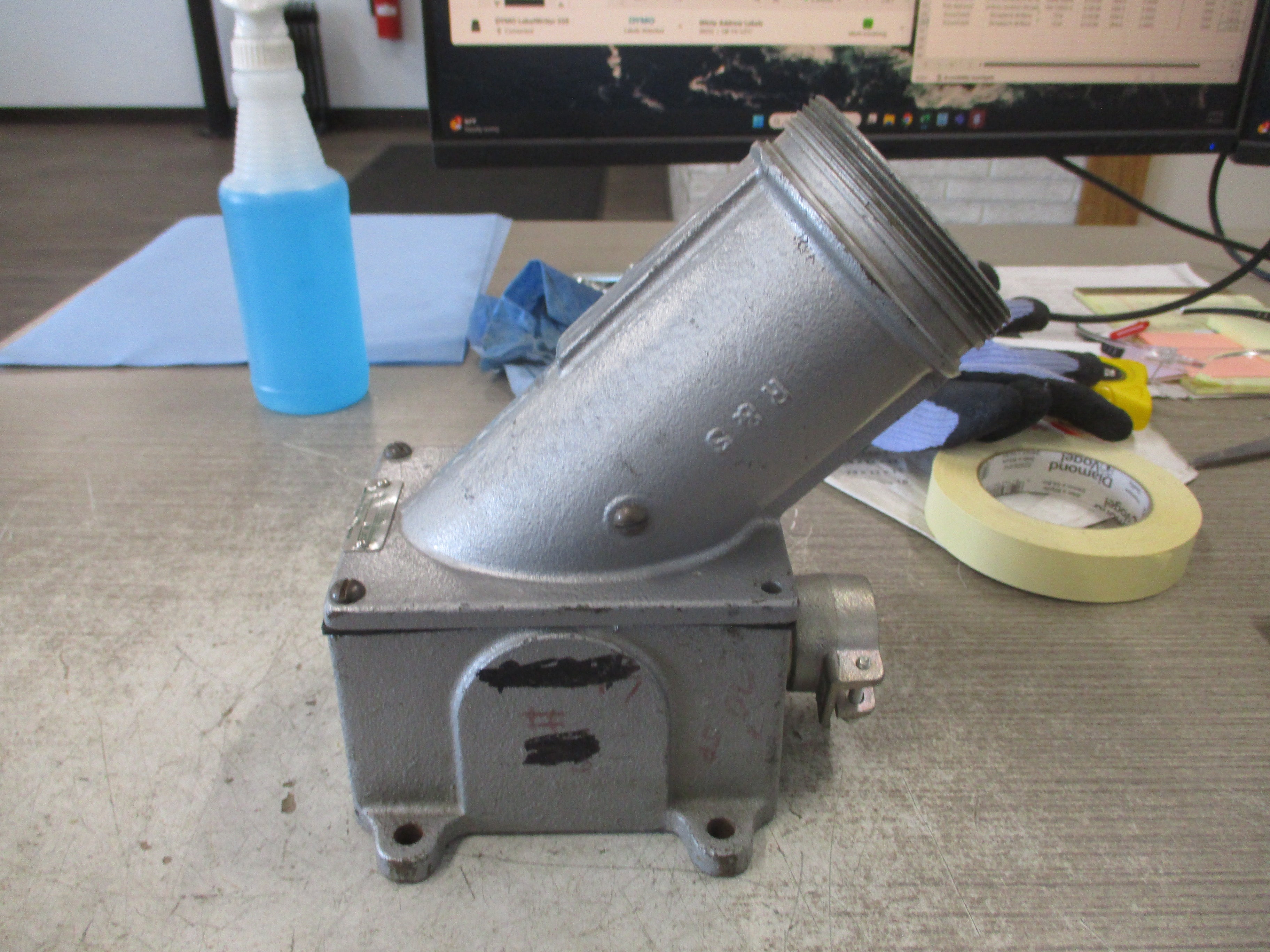 Russellstoll Receptacle w/Base 7324 60A 600V 3P 4W *No Cover*