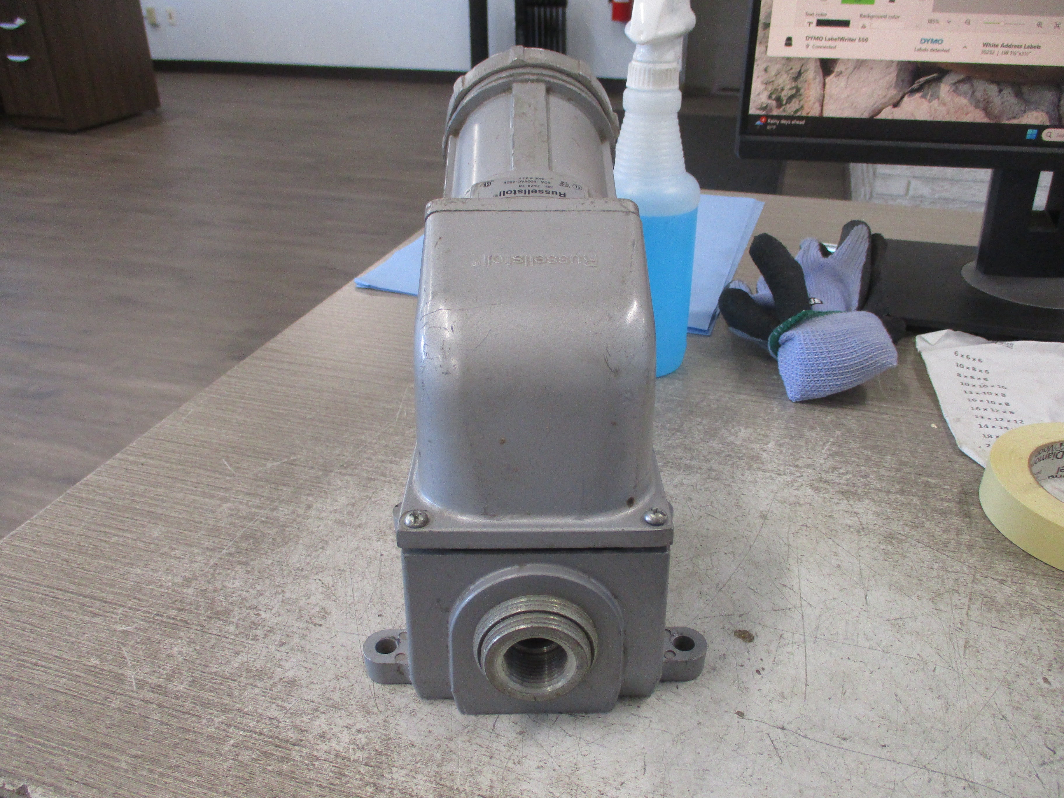 RussellStoll Receptacle 7428-78 60A 600V 3P 4W W/Body 7 Angle Adapter Used