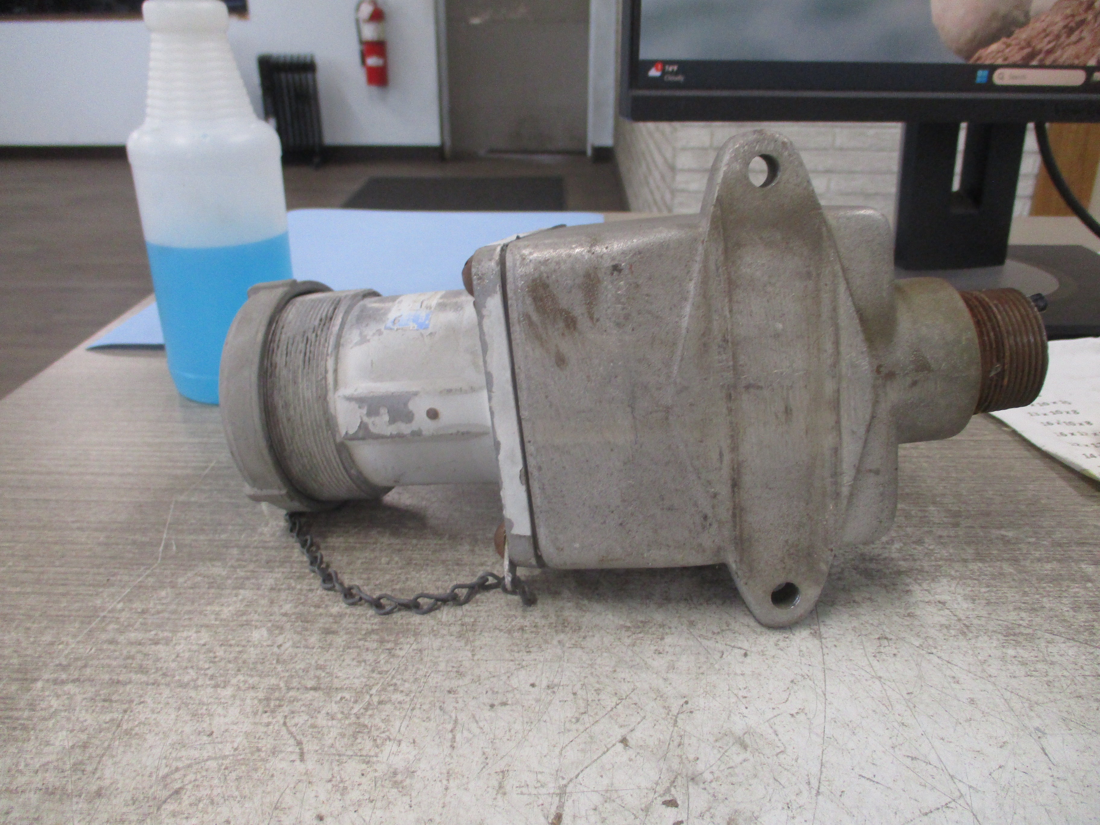Crouse-Hinds Receptacle AR642 60A 600V W/Base Used