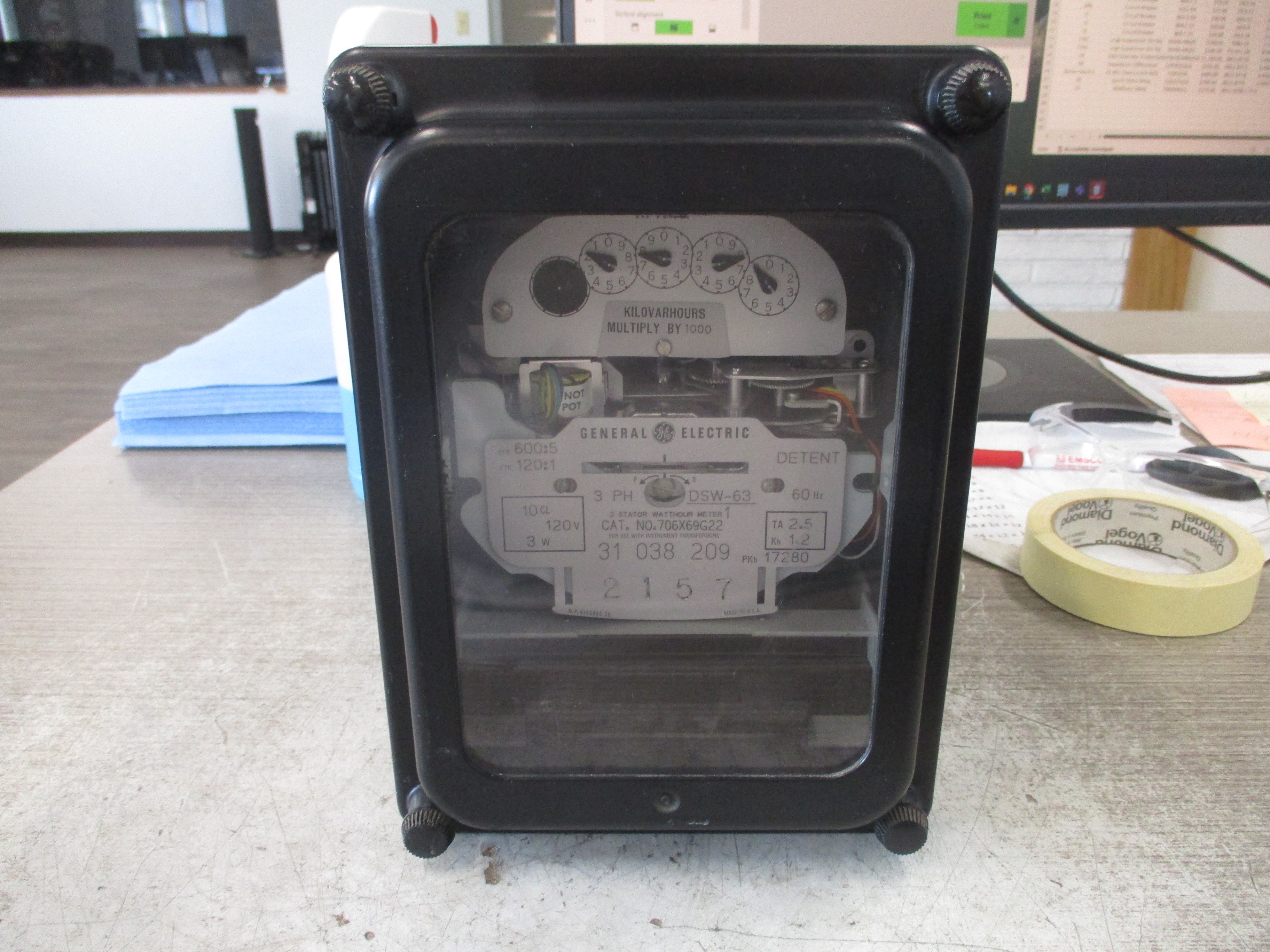 GE Watthour Meter 706X69G22 120V 60Hz 3P Used