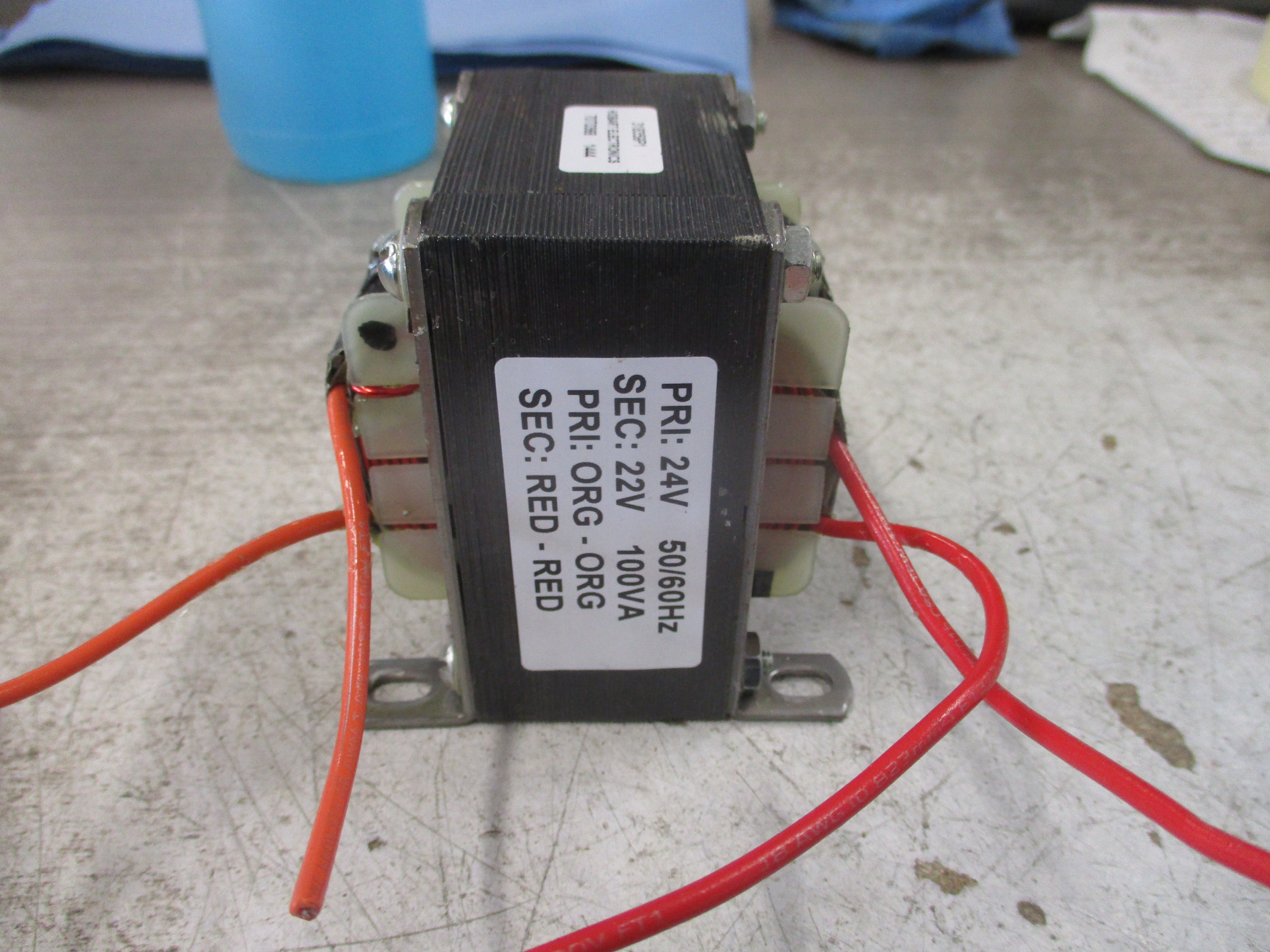 Hobart Transformer 318359P1 100VA Pri: 24V Sec: 22V 50/60Hz Used