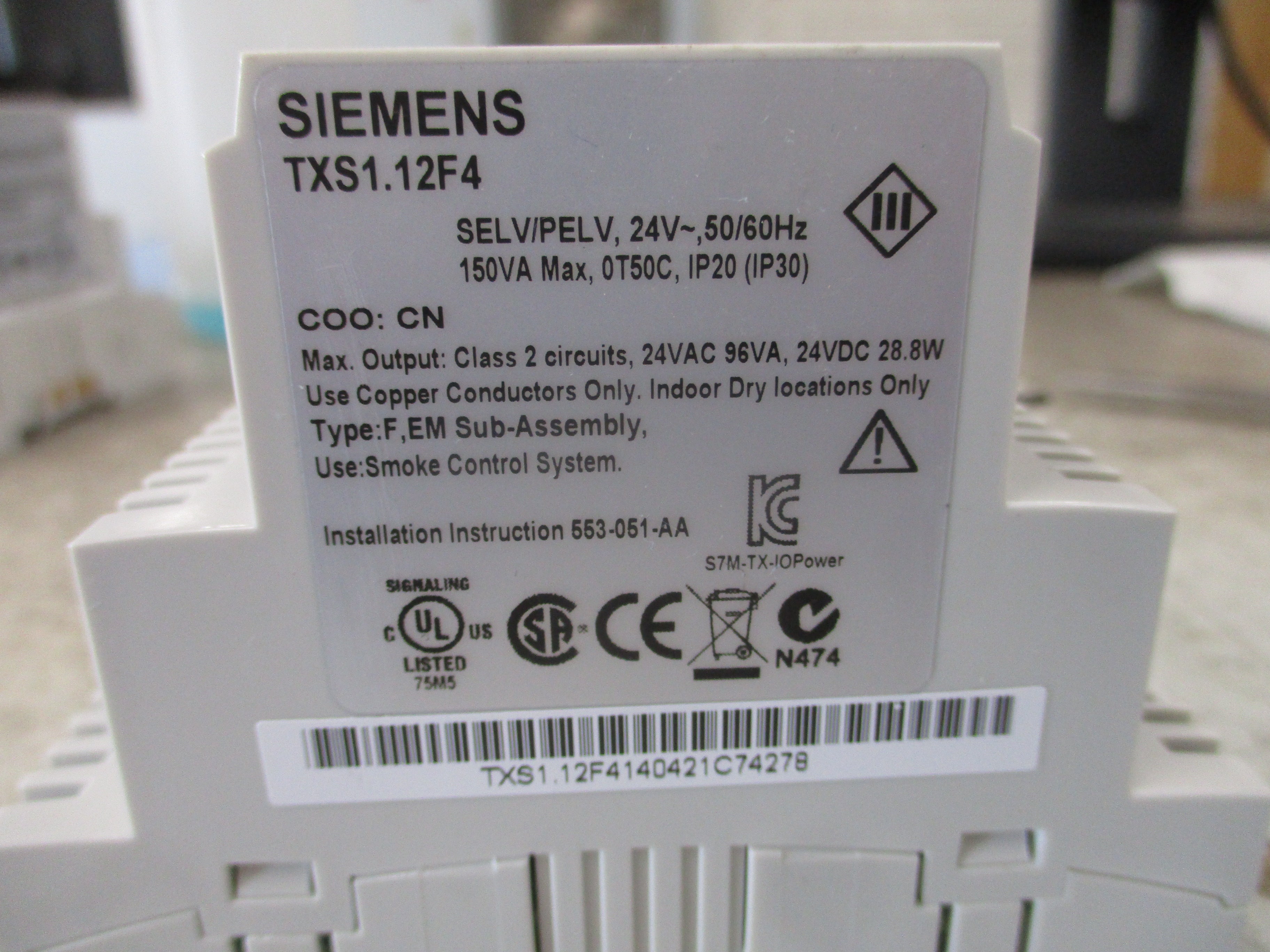Siemens TX-I/O Power Supply Module TXS1.12F4 Input: 24VAC Output: 24V AC/DC Used