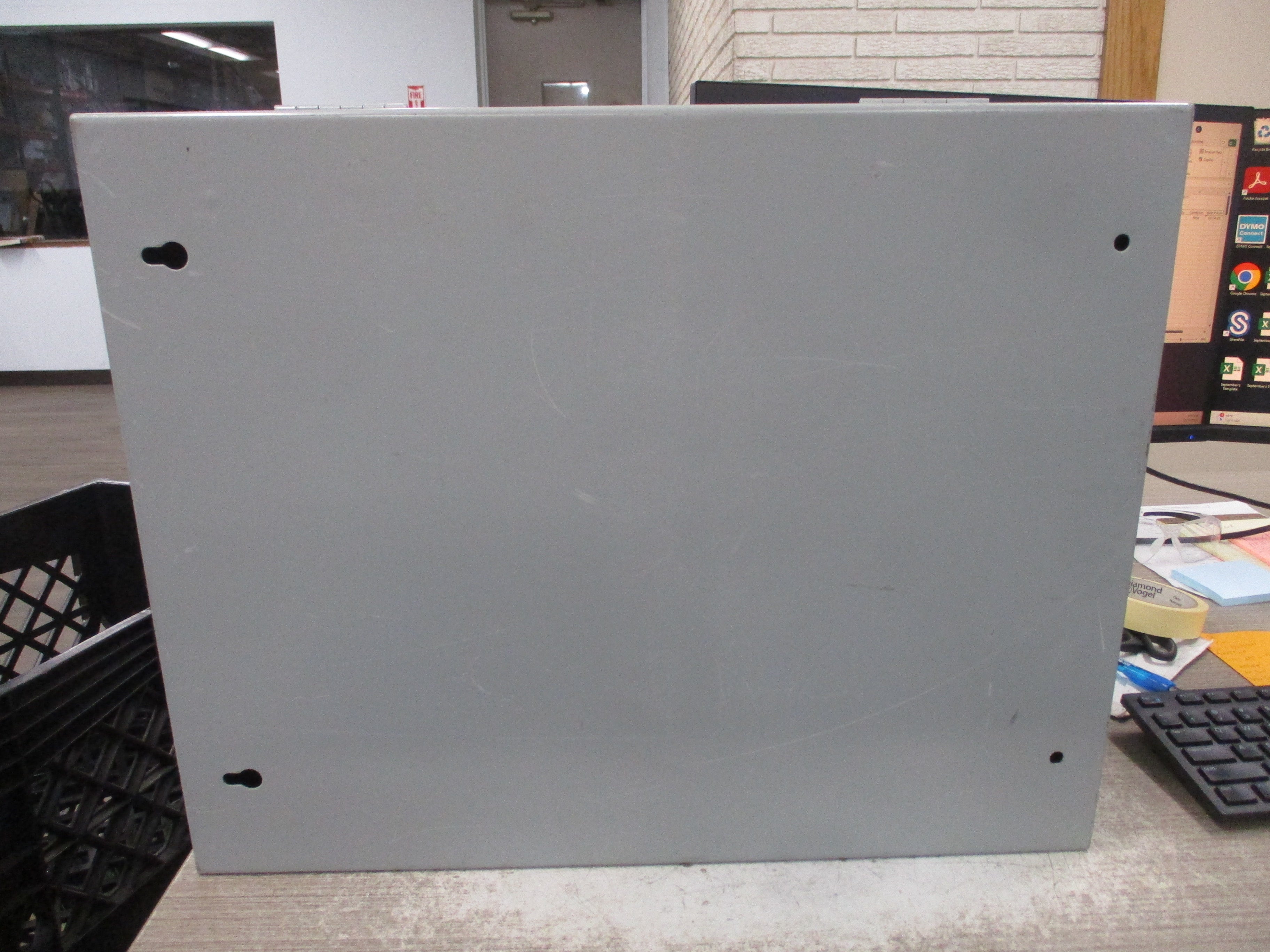 Hoffman Type 1 Enclosure A20N16LP Size: 20"x16"x6.62" *Shelf Wear* *No Box*