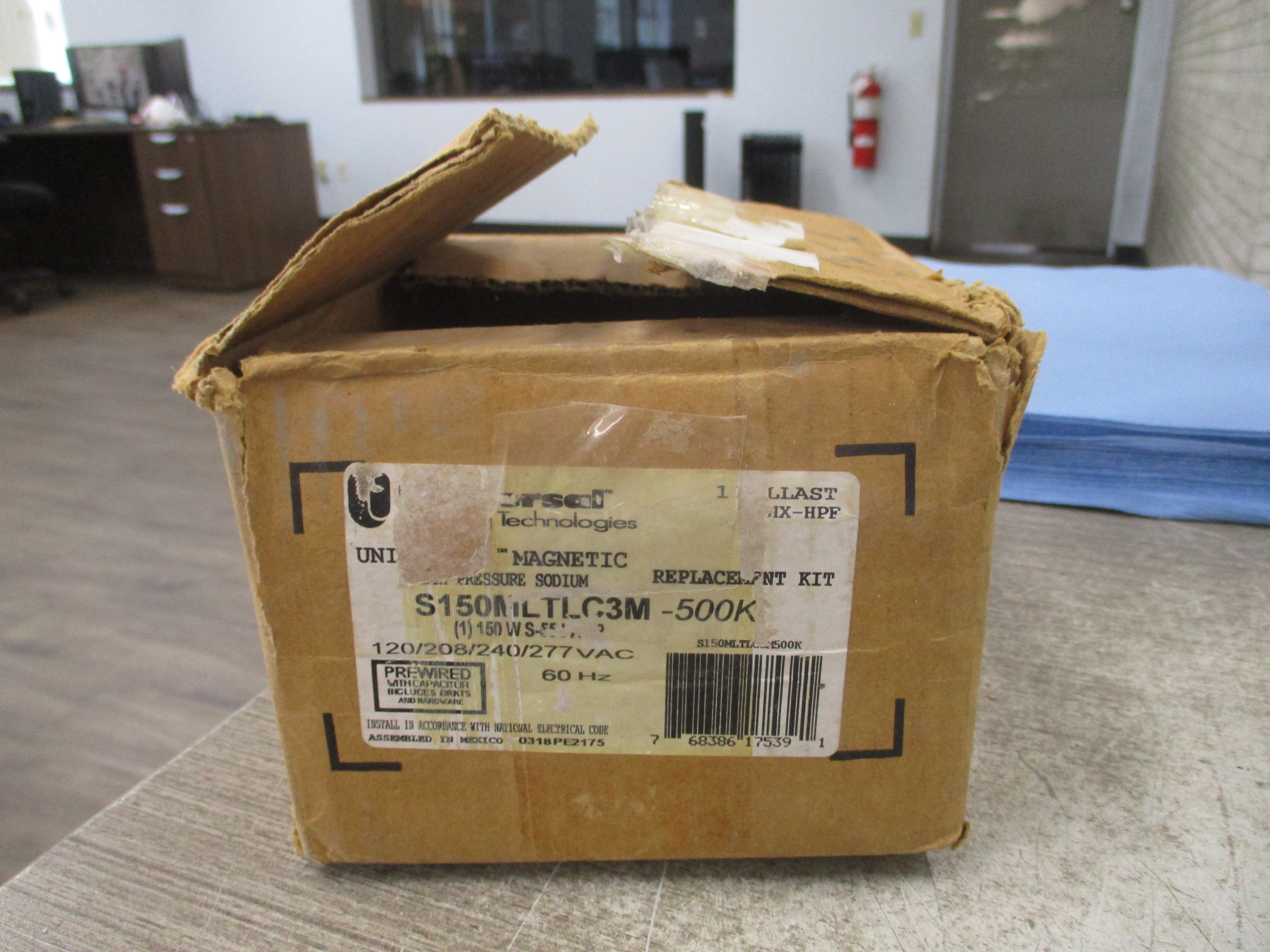 Universal Lighting High Pressure Sodium Ballast Kit S150MLTLC3M-500K 150W