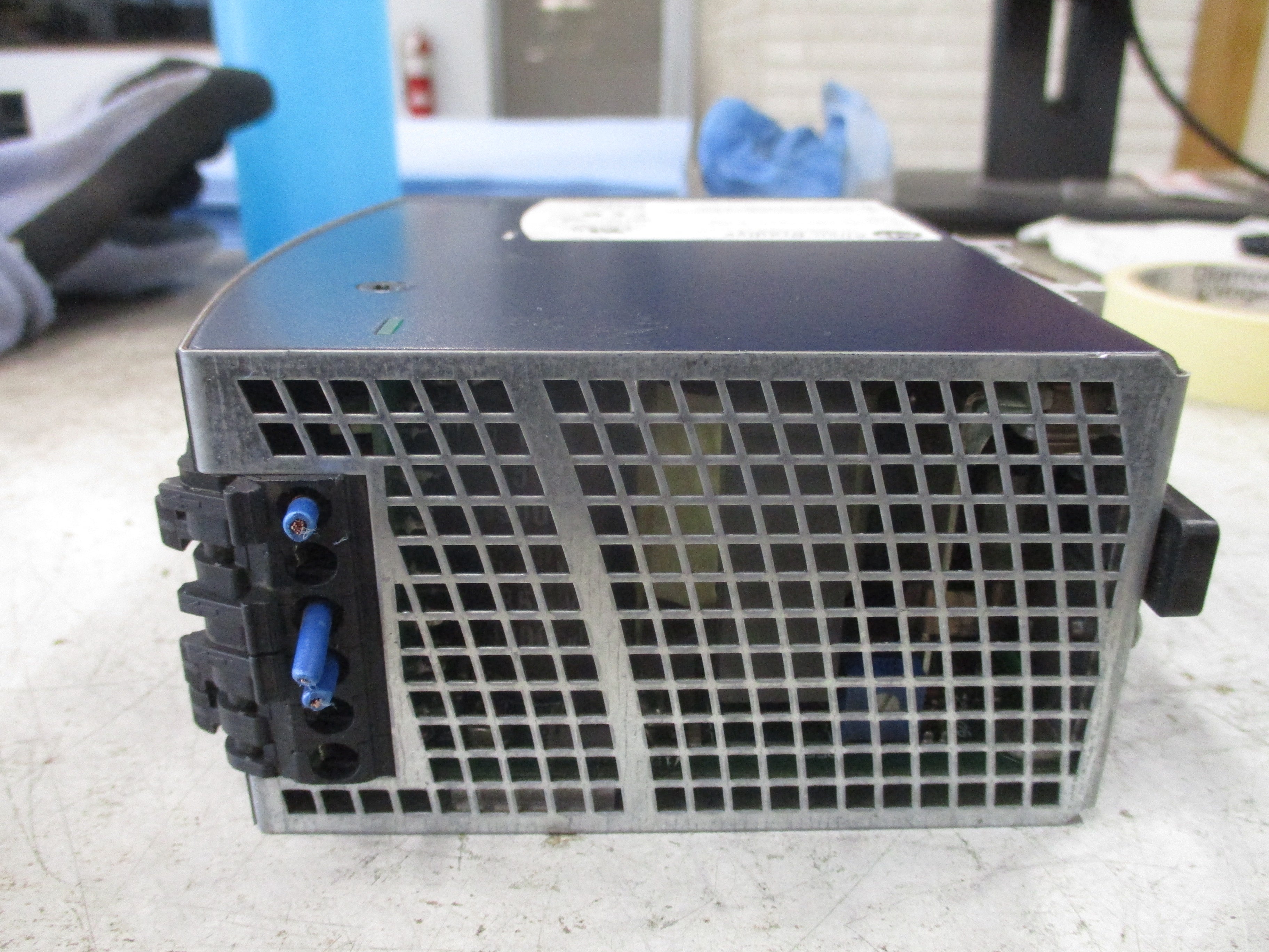 Allen-Bradley DeviceNet Power Supply 1606-XLSDNET8 Ser. A Used
