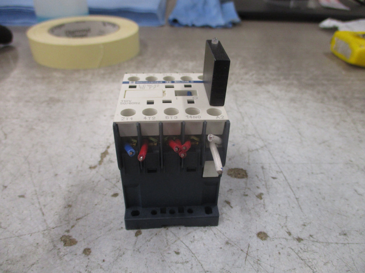 Telemecanique Contactor LC1K12 10F7 110 V Coil 20 A 600 V Used