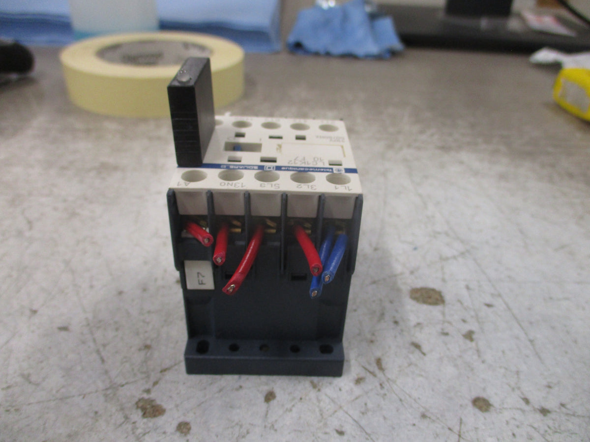 Telemecanique Contactor LC1K12 10F7 110 V Coil 20 A 600 V Used