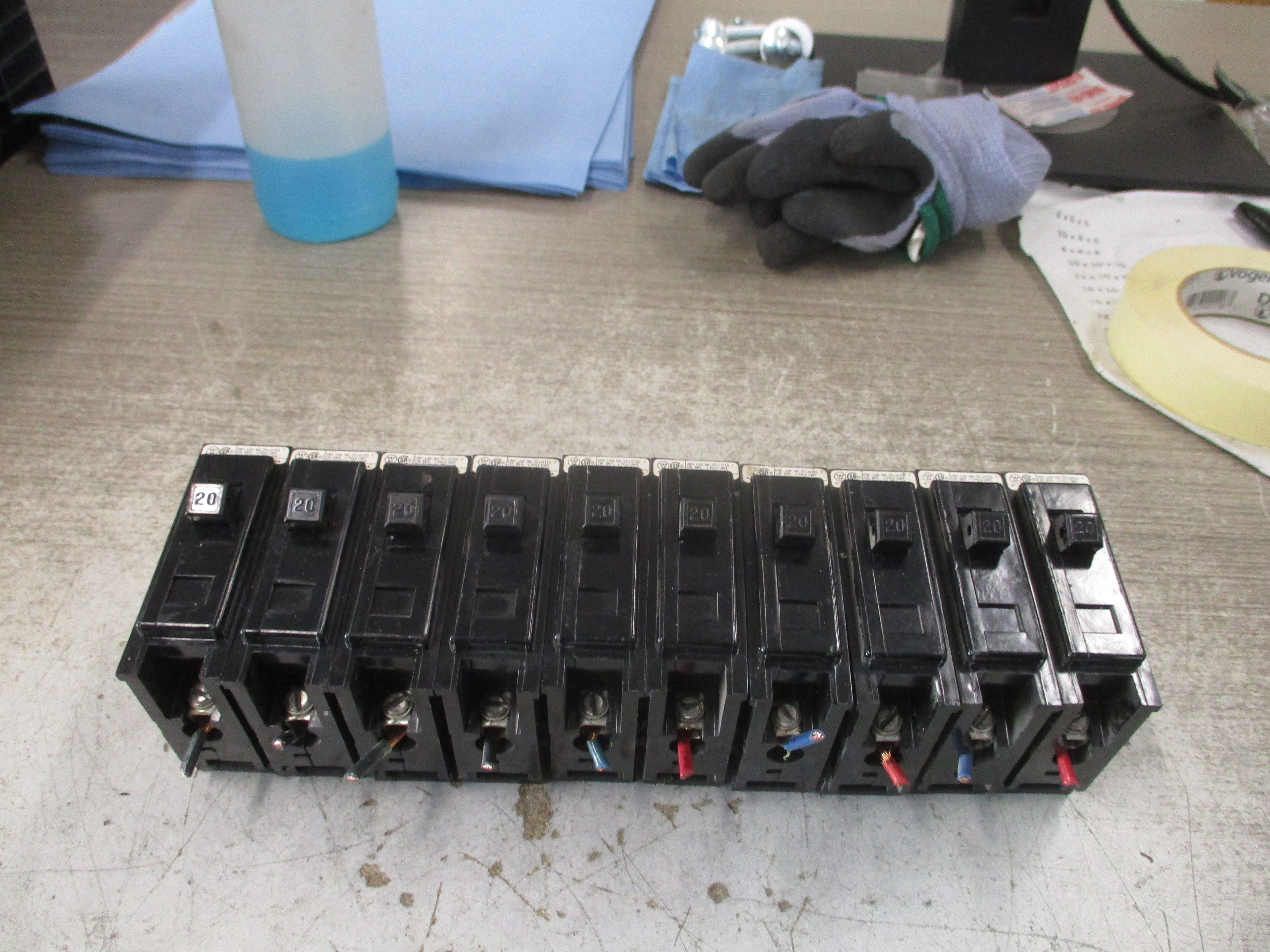 Westinghouse Type BA Bolt-On Circuit Breaker BA120 20A 120/240V 1P Used