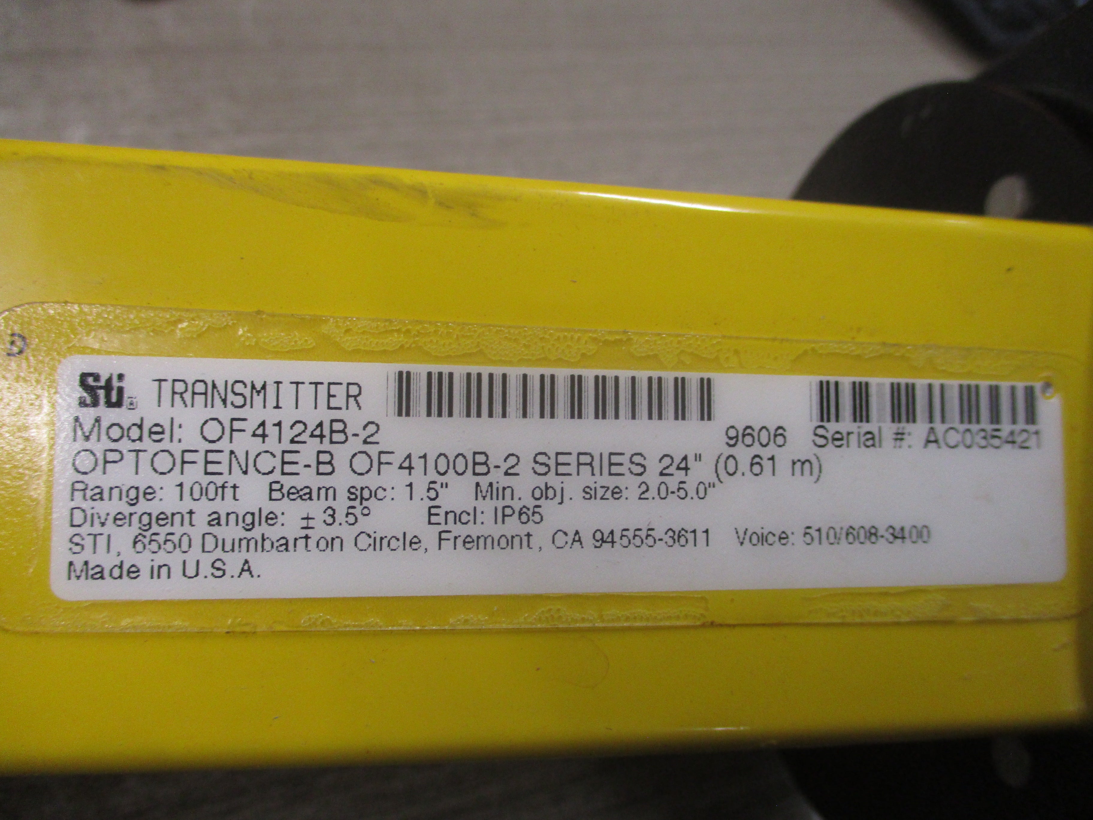 Sti Optofence-B OF4100B-2 Series Transmitter OF4124B-2 Length: 24" Used