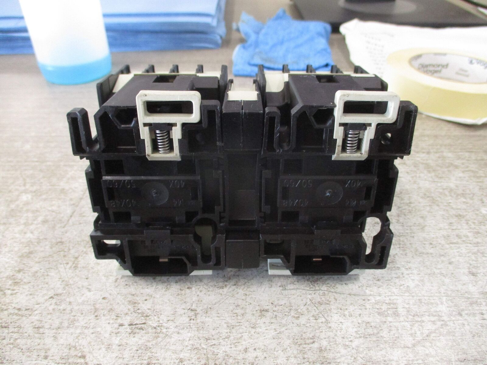 Telemecanique Reversing Contactor LC1 D2510 120V Coil 40A 600V (2) Aux Contact B