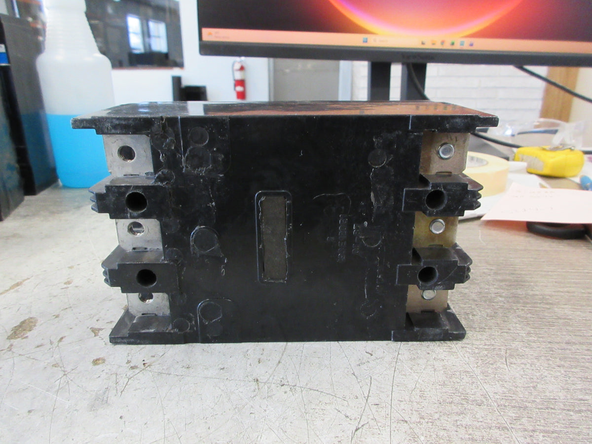 GE Circuit Breaker TQD32225 225A 240V 3P Used