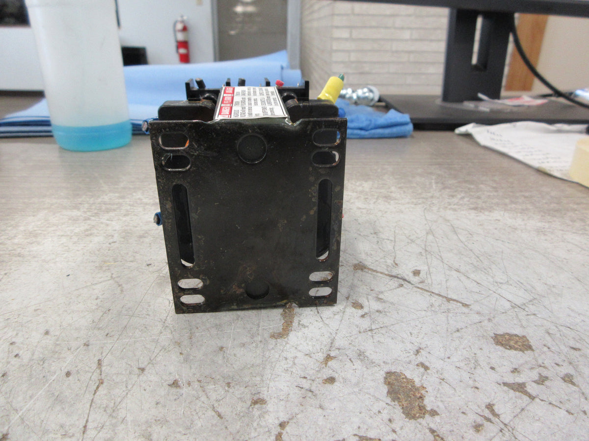 Square D Transformer 9070TF50D1 0.05KVA Pri: 240/480V Sec: 120V 50/60Hz Used