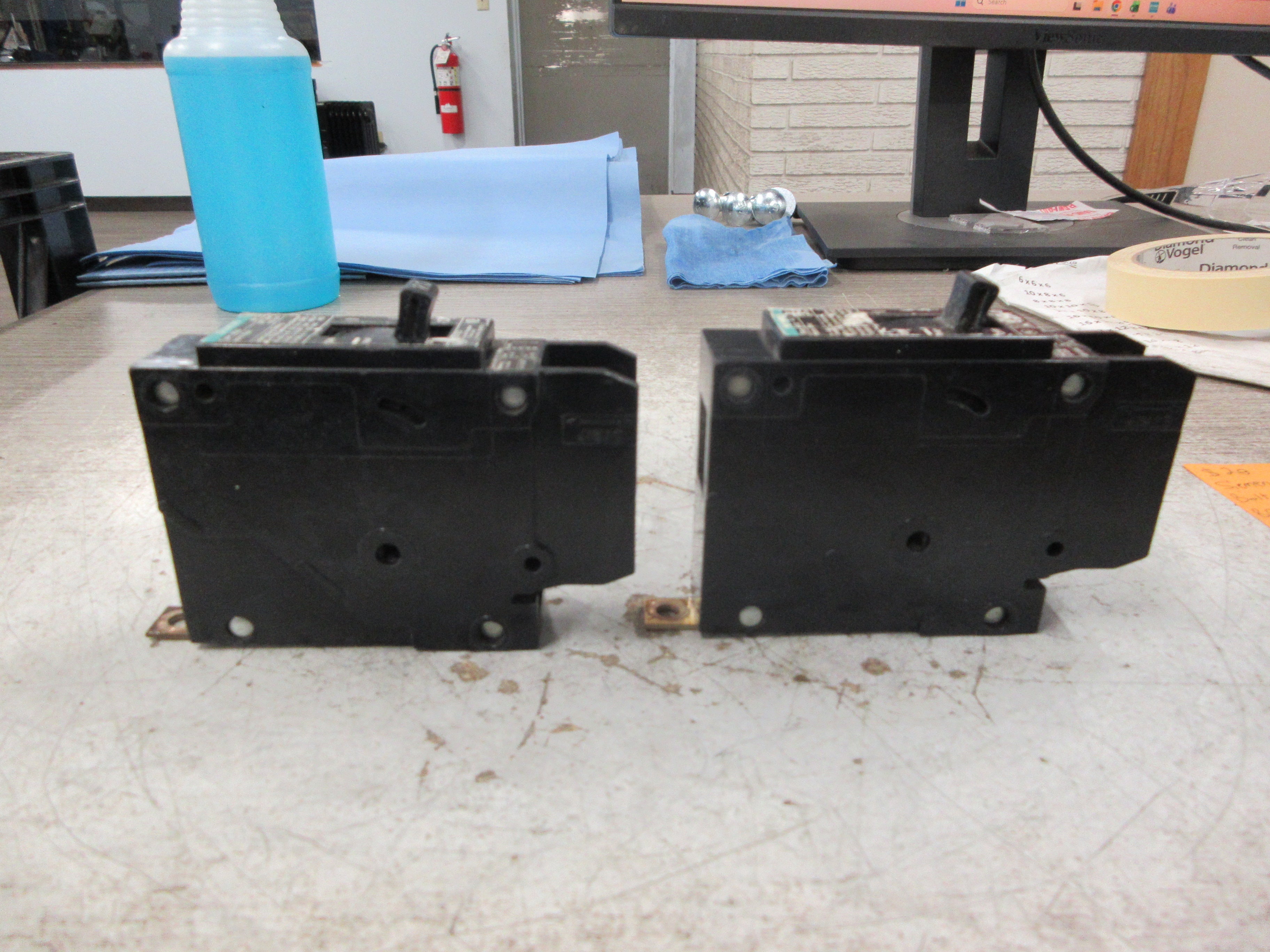 Siemens Bolt-On Circuit Breaker BQD120 20A 120/277V 1P *Lot of 2* Used